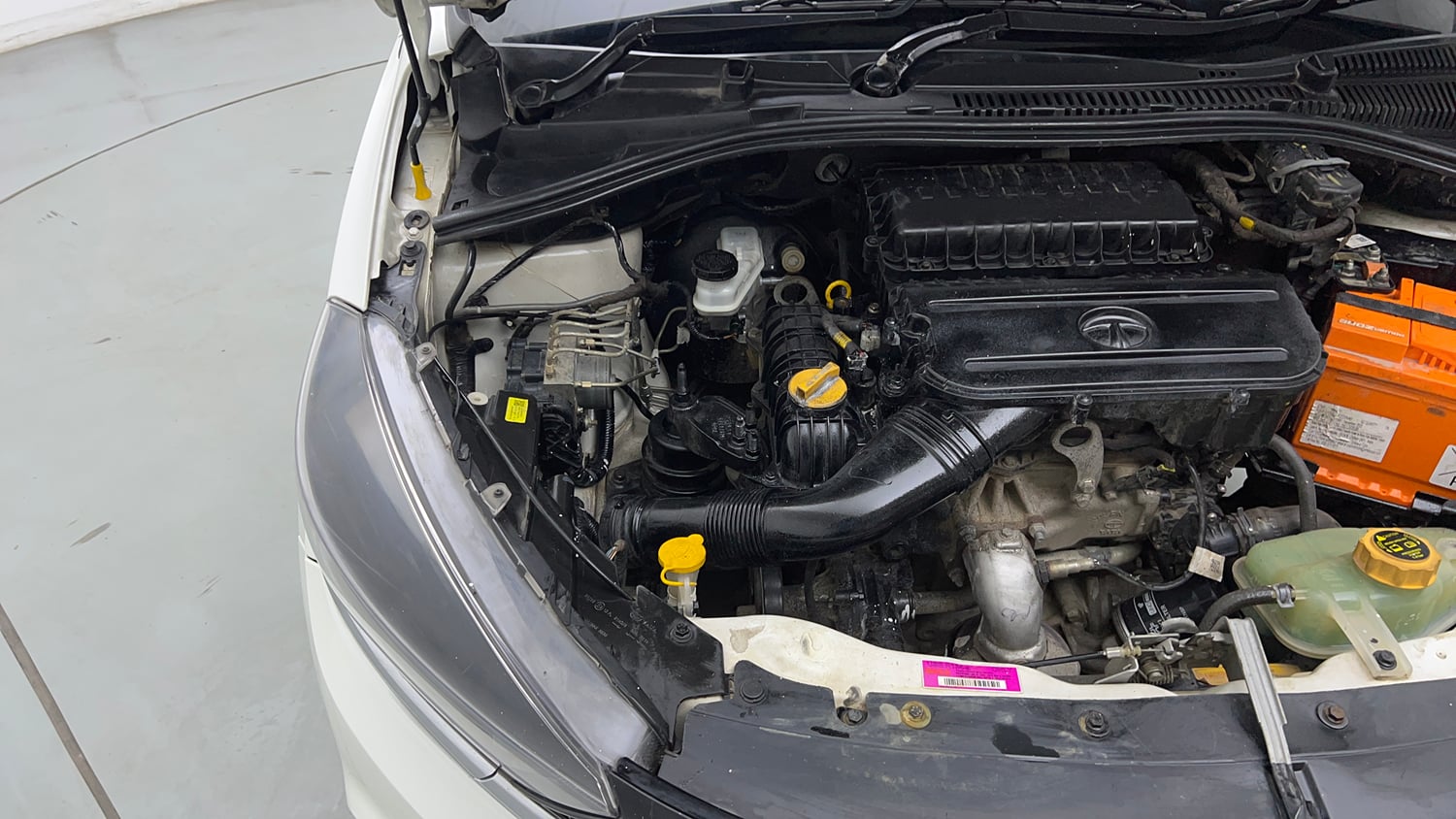 Used 2021 Tata Tiago XZ Petrol Manual engine ENGINE RIGHT SIDE VIEW