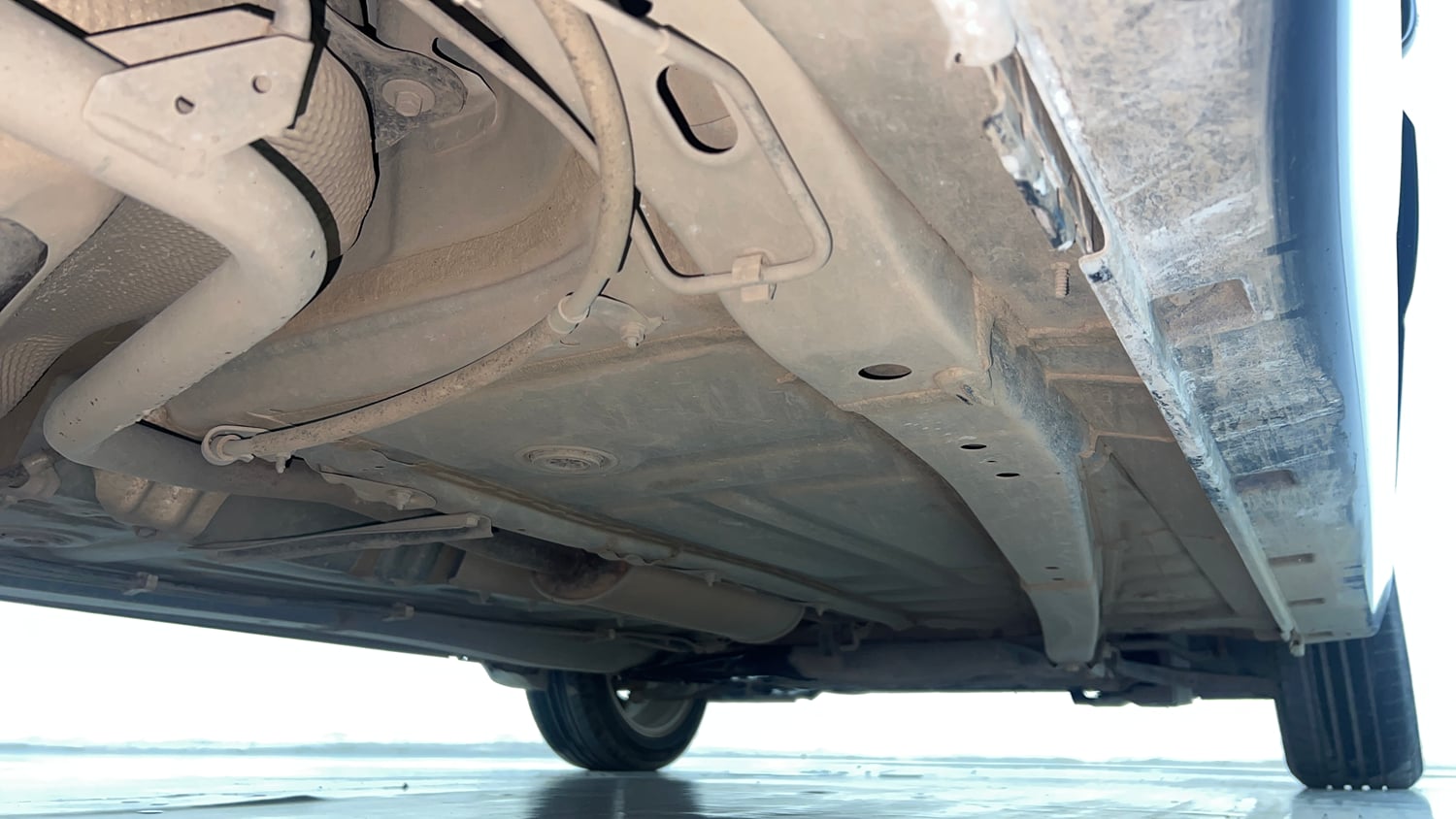 Used 2021 Maruti Suzuki Baleno Zeta Petrol Manual extra REAR RIGHT UNDERBODY VIEW