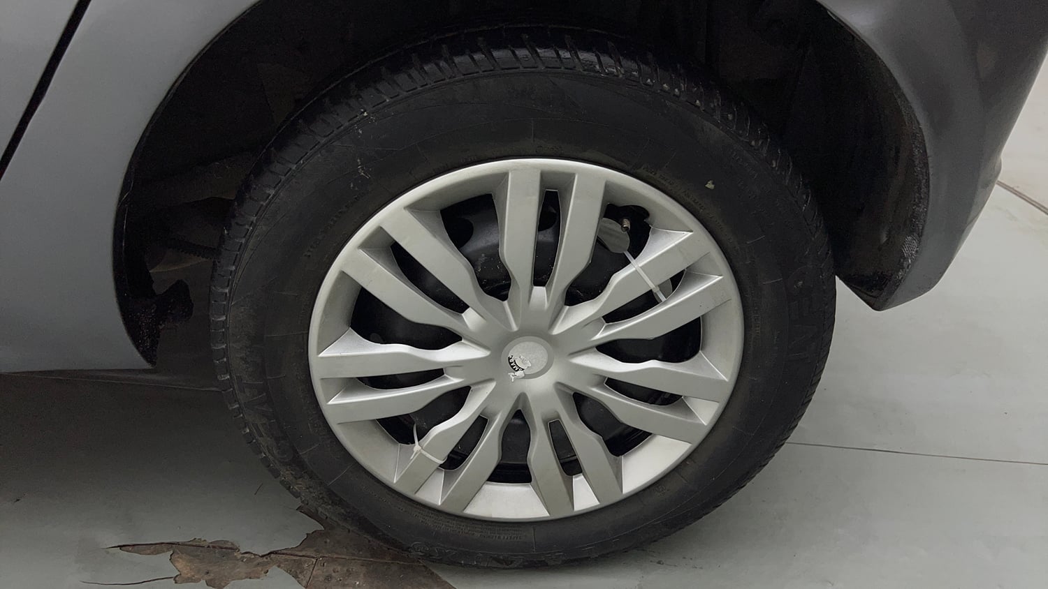Used 2018 Tata Tiago Revotron XT Petrol Manual tyres LEFT REAR TYRE RIM VIEW