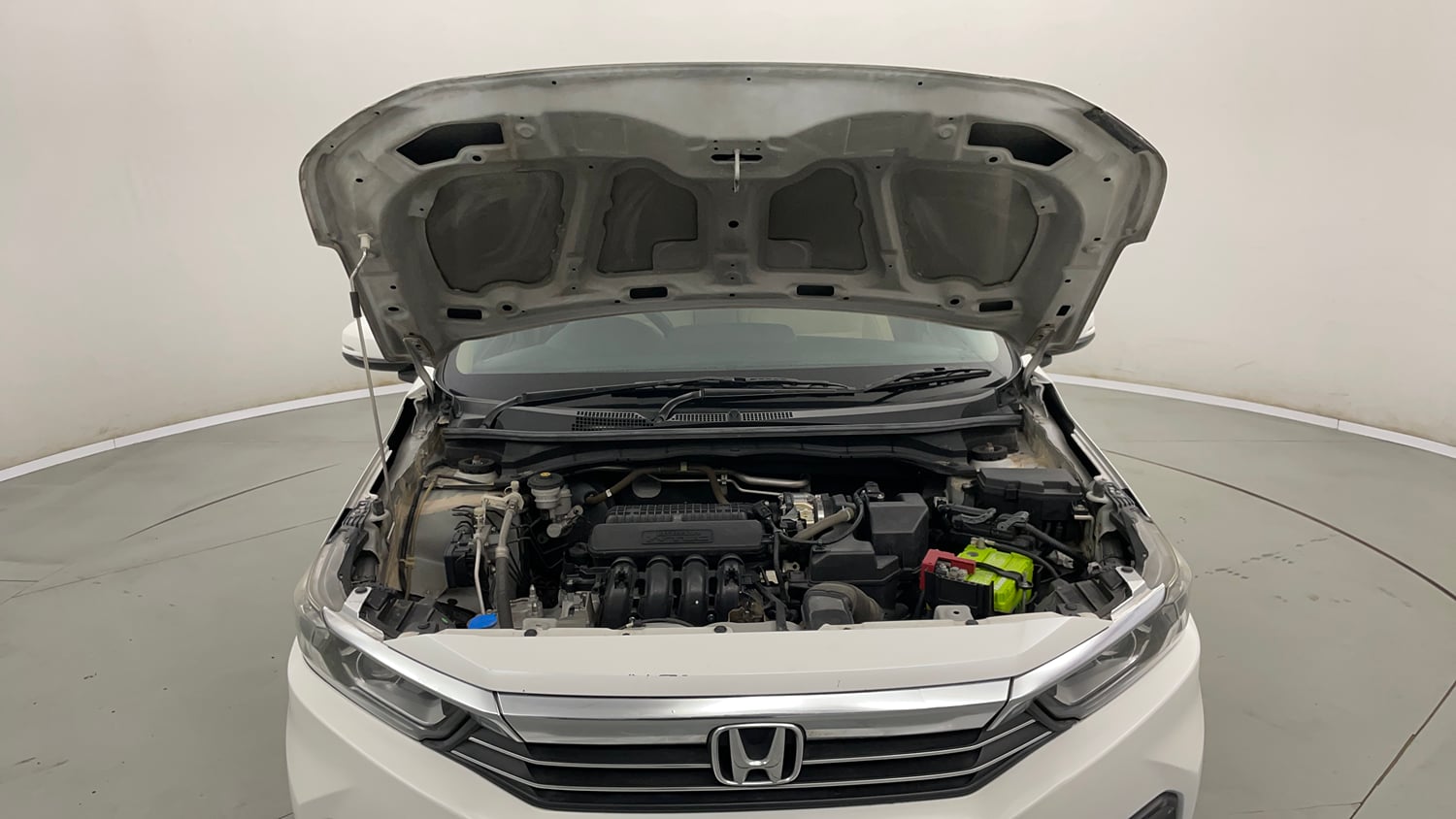 Used 2023 Honda Amaze VX 1.2 Petrol CVT Petrol Automatic engine ENGINE & BONNET OPEN FRONT VIEW