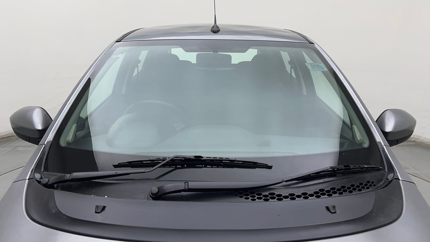 Used 2018 Tata Tiago Revotron XT Petrol Manual exterior FRONT WINDSHIELD VIEW