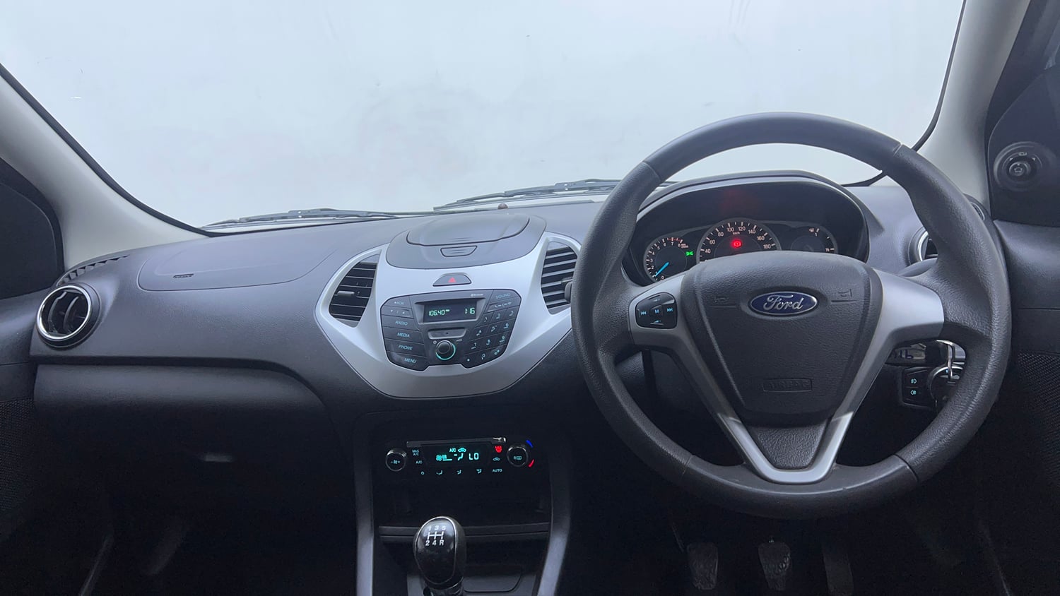 Used 2017 Ford Figo Titanium 1.2 Ti-VCT Petrol Manual interior DASHBOARD VIEW