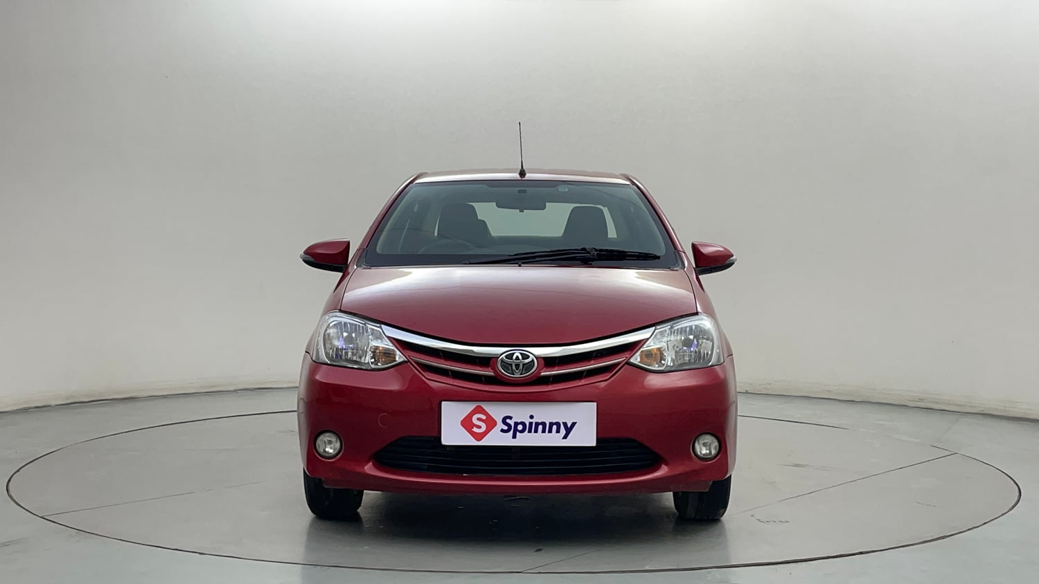 Used 2013 Toyota Etios V Petrol Manual exterior FRONT VIEW