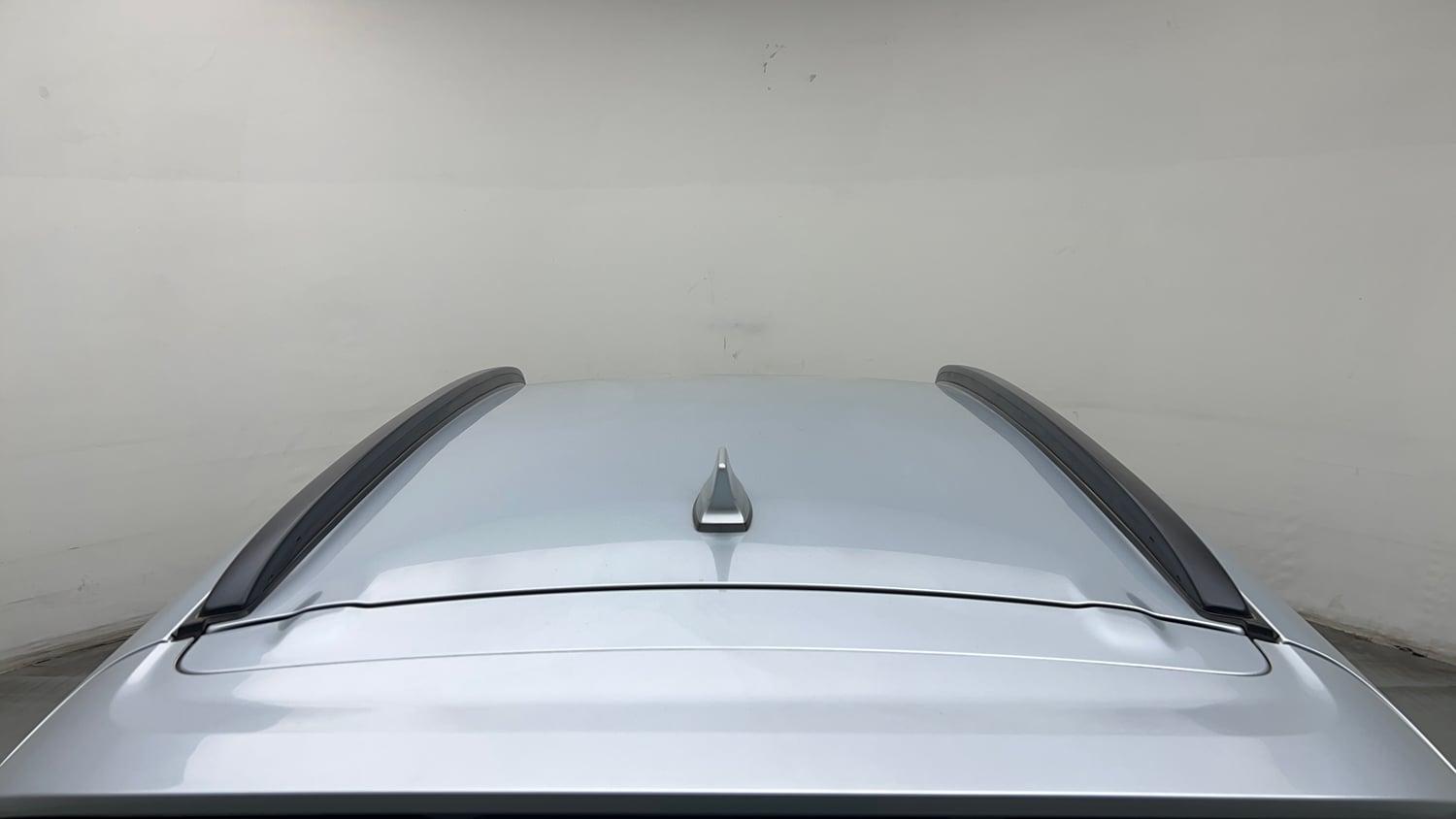 Used 2023 Maruti Suzuki Fronx Delta Plus 1.2L MT Petrol Manual exterior EXTERIOR ROOF VIEW