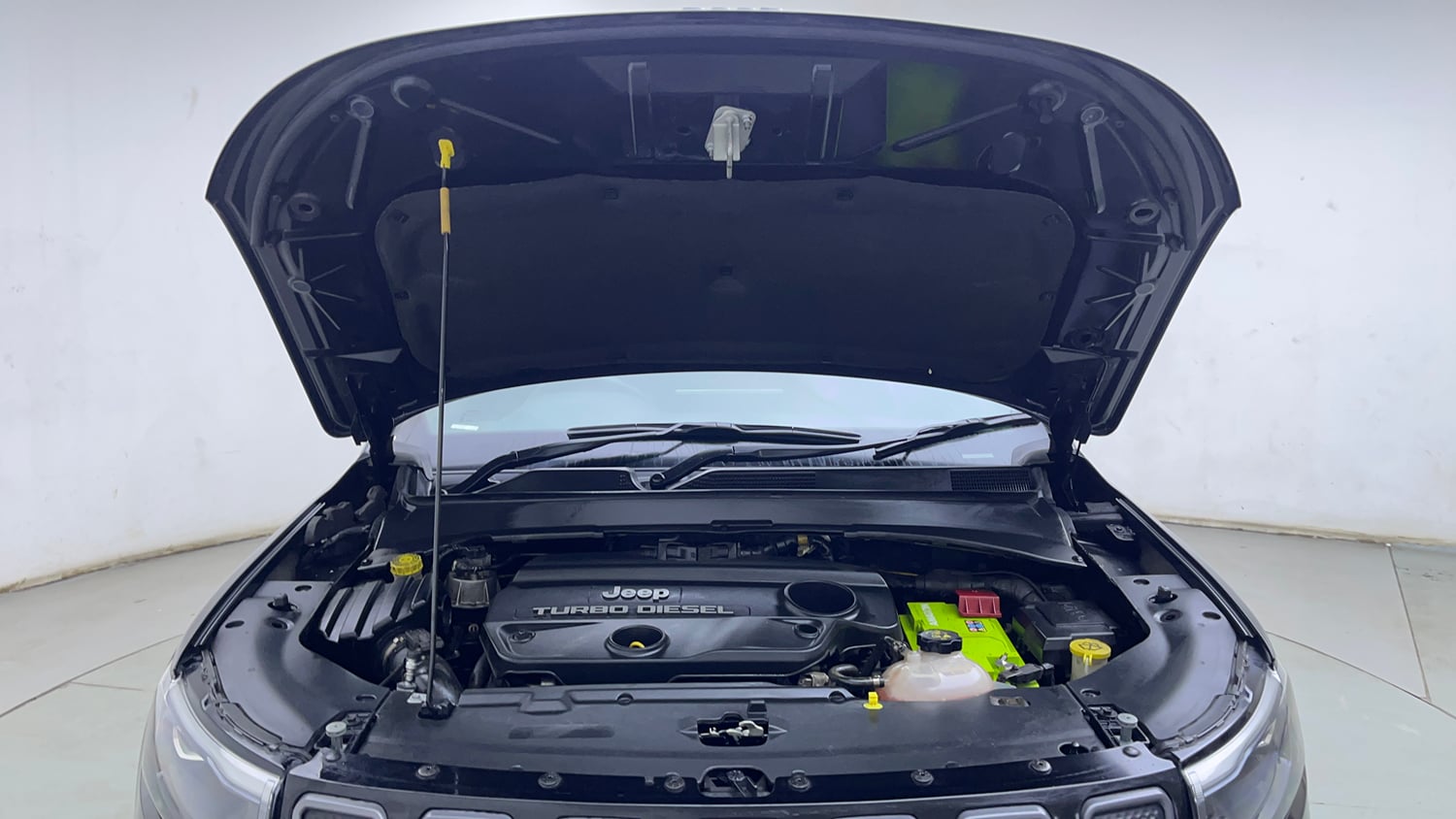 Used 2021 Jeep Compass Model S (O) 2.0 Diesel Diesel Manual engine ENGINE & BONNET OPEN FRONT VIEW