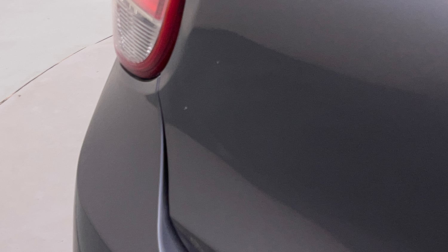 Used 2015 Hyundai Grand i10 Asta AT 1.2 Kappa VTVT Petrol Automatic dents MINOR SCRATCH