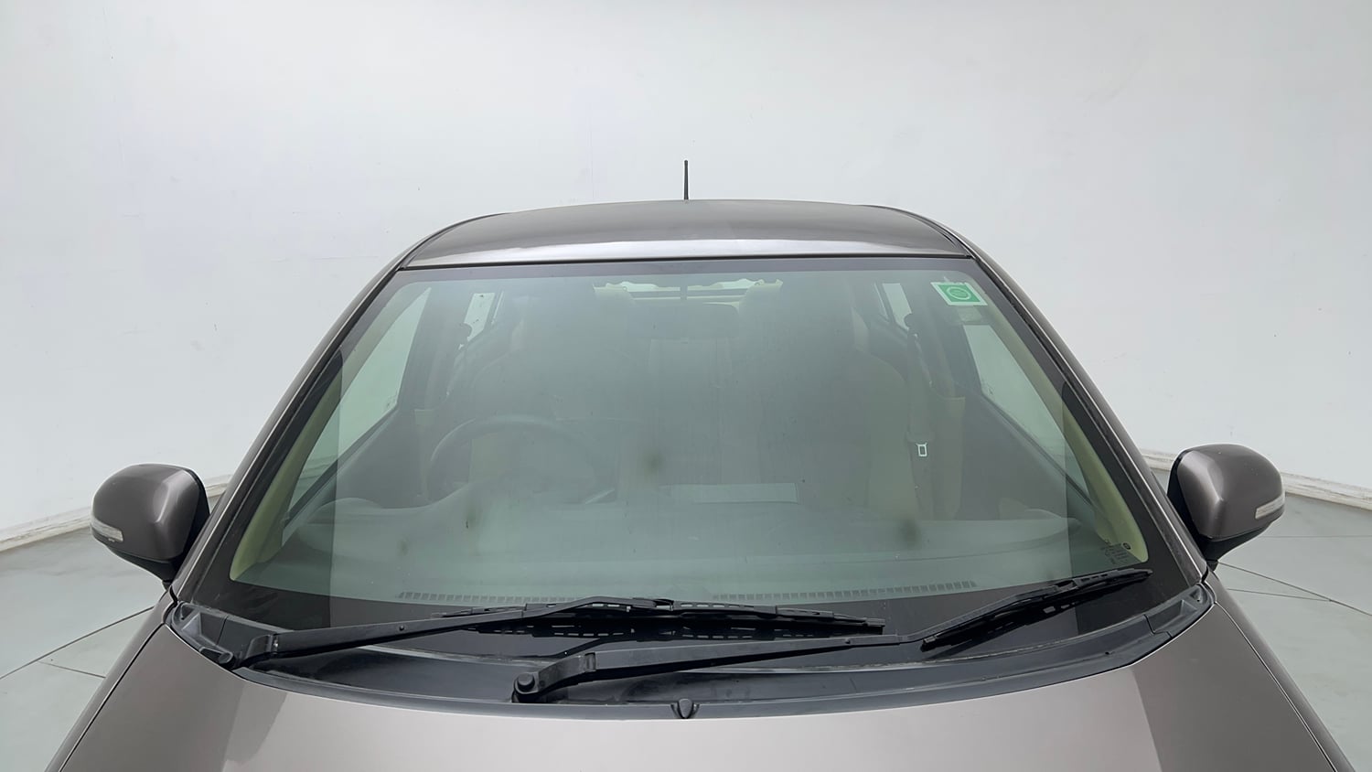 Used 2014 Honda Amaze 1.2 VX AT i-VTEC Petrol Automatic exterior FRONT WINDSHIELD VIEW