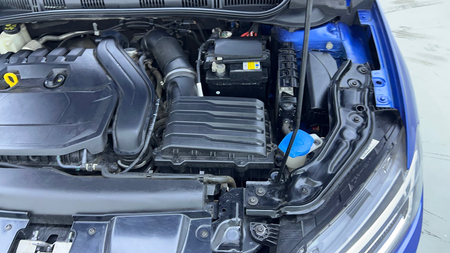 Used 2023 Volkswagen Virtus GT Plus 1.5 TSI EVO DSG Petrol Automatic engine ENGINE LEFT SIDE VIEW