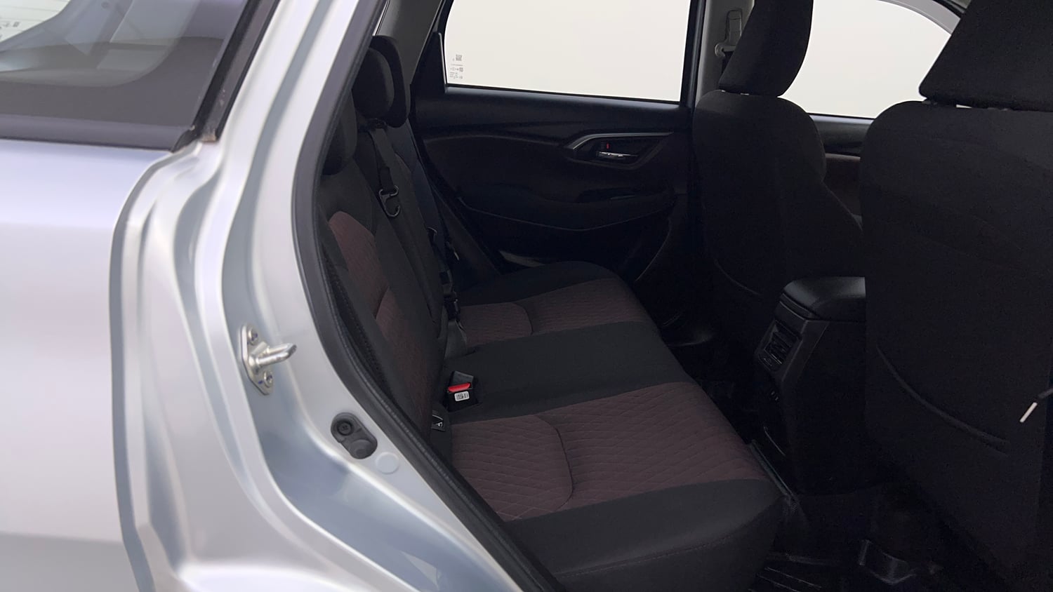 Used 2025 Maruti Suzuki Grand Vitara Delta Smart Hybrid Petrol Manual interior RIGHT SIDE REAR DOOR CABIN VIEW