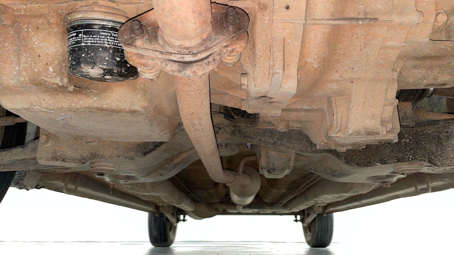 Used 2012 Maruti Suzuki Wagon R 1.0 VXi Petrol Manual extra FRONT LEFT UNDERBODY VIEW