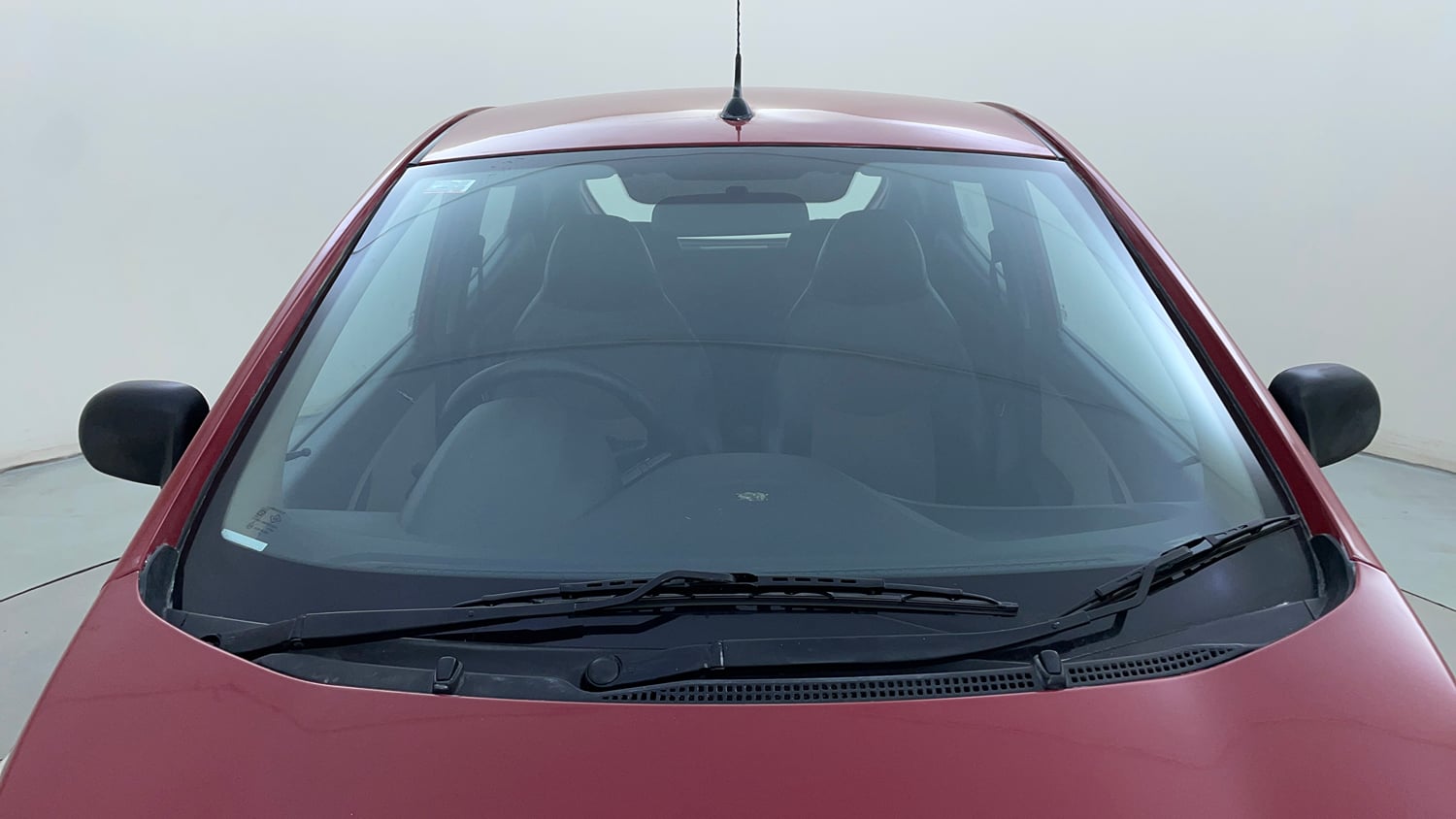 Used 2016 Hyundai Eon Magna + Petrol Manual exterior FRONT WINDSHIELD VIEW