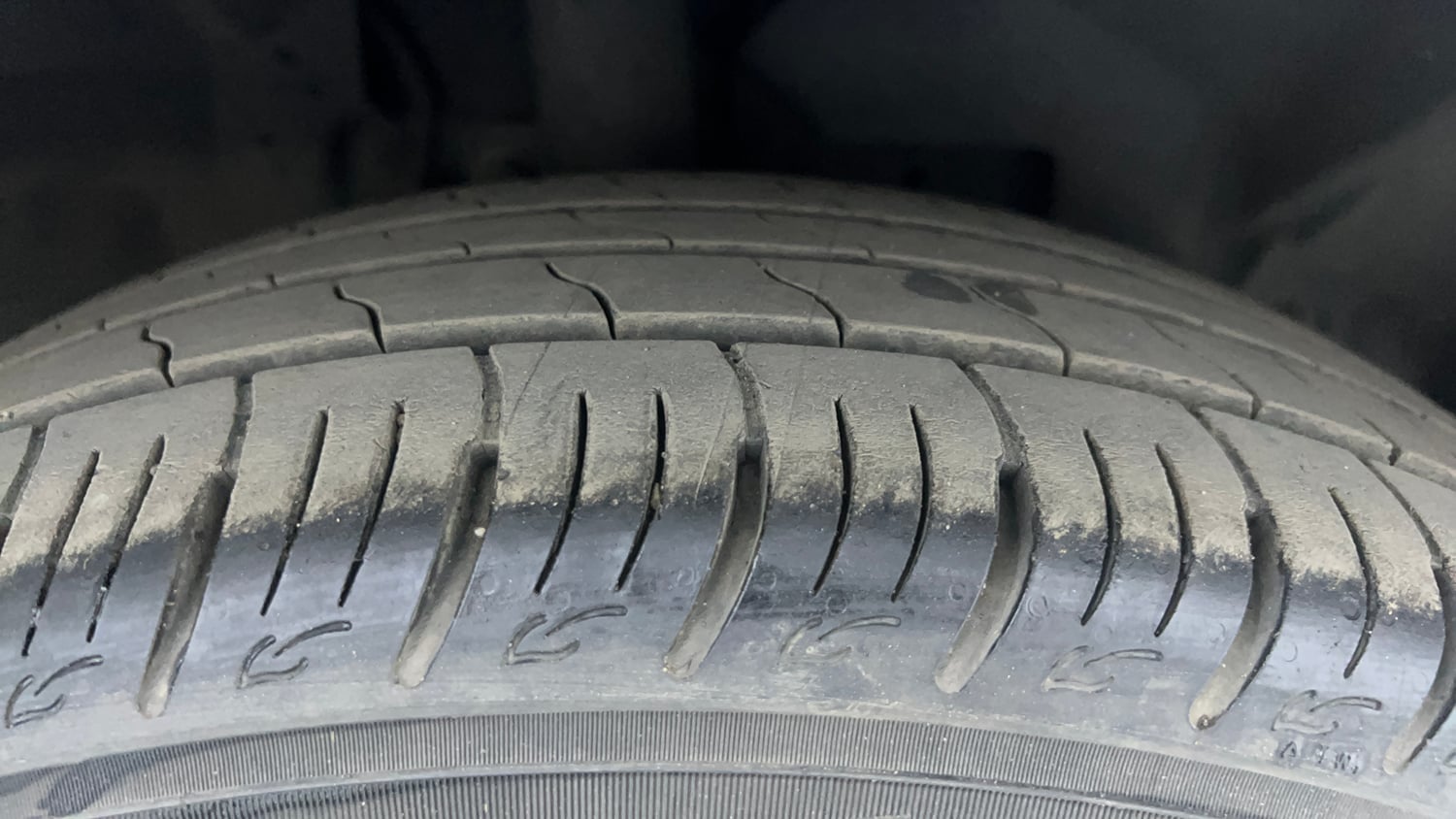 Used 2018 Ford EcoSport Trend + 1.5L TDCi Diesel Manual tyres RIGHT FRONT TYRE TREAD VIEW