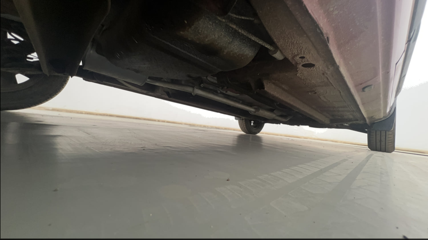 Used 2024 Renault Kwid CLIMBER 1.0 MT Petrol Manual extra REAR RIGHT UNDERBODY VIEW