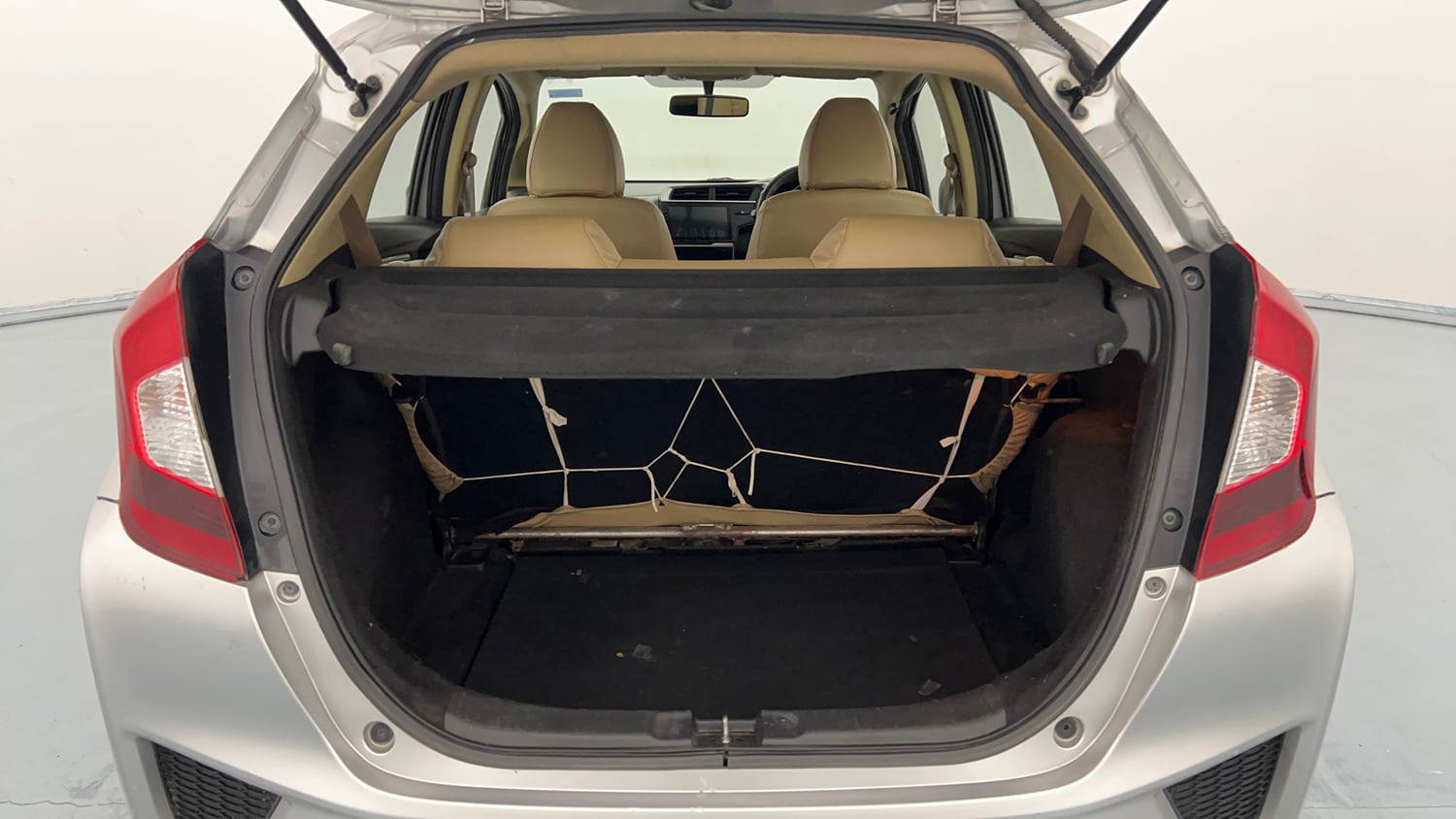 Used 2016 Honda Jazz V Petrol Petrol Manual interior DICKY INSIDE VIEW