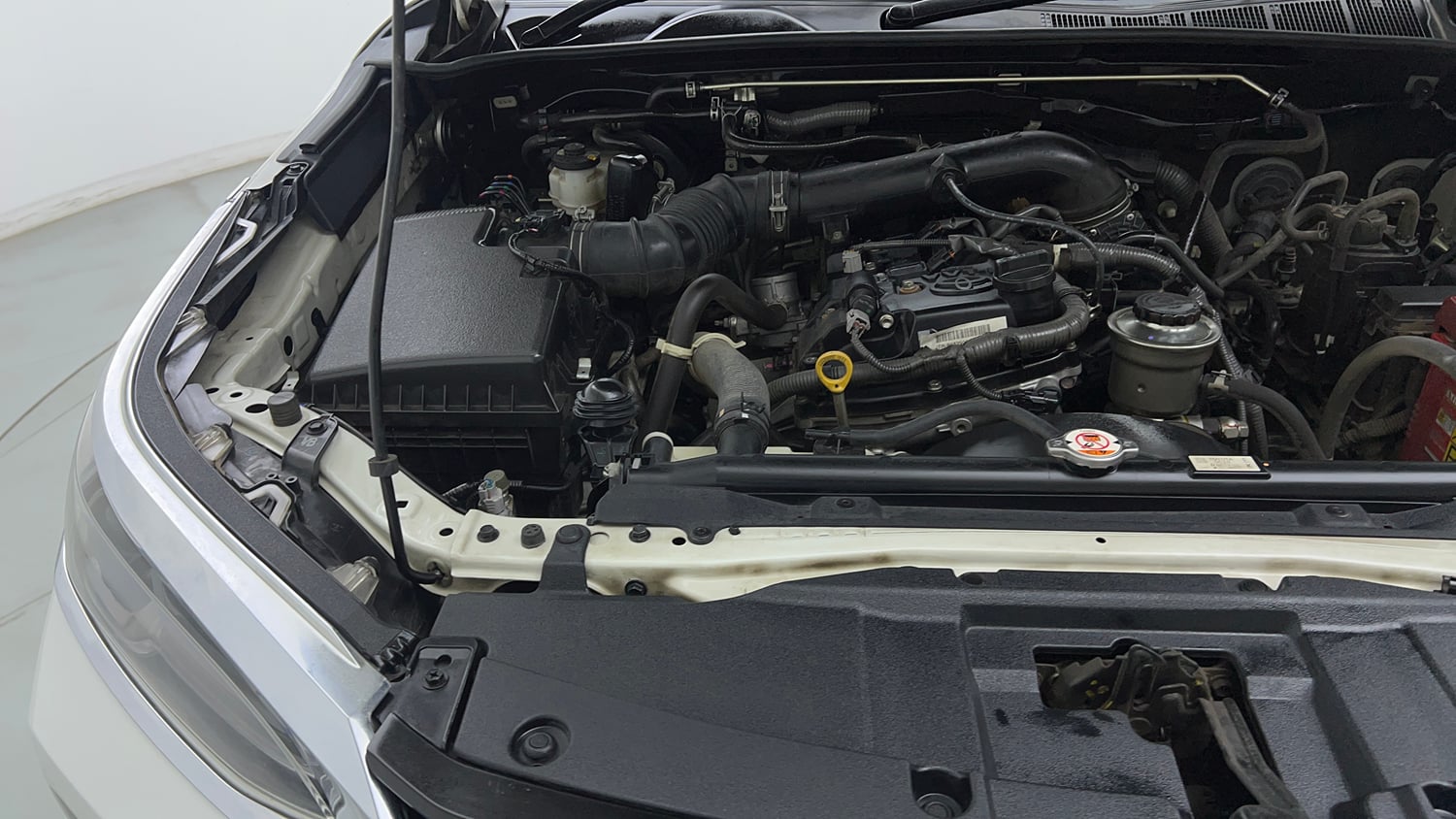 Used 2024 Toyota Fortuner 4X2 AT 2.7 Petrol Petrol Automatic engine ENGINE RIGHT SIDE VIEW