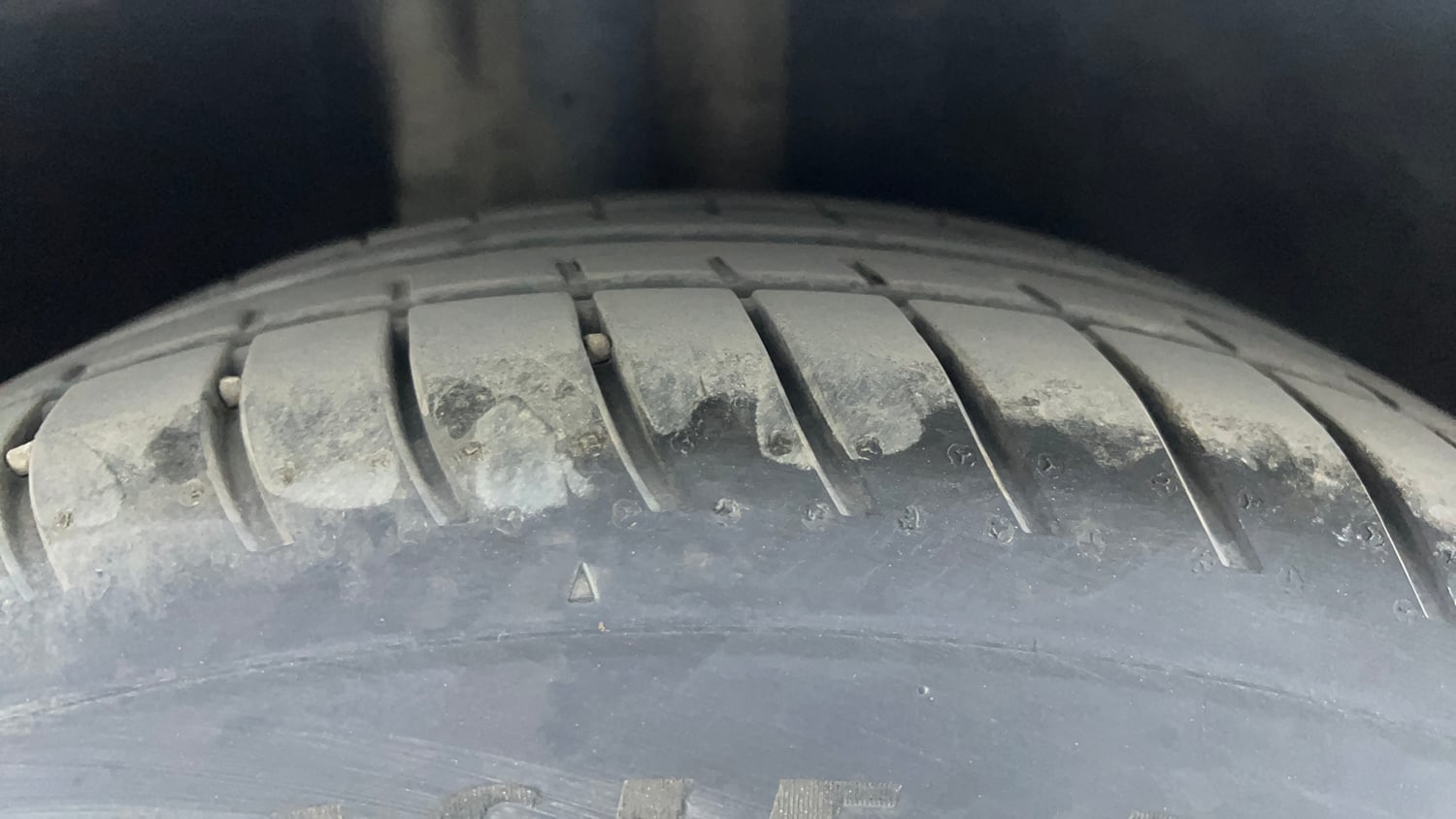 Used 2016 BMW 5 Series 520d Luxury Line Diesel Automatic tyres RIGHT REAR TYRE TREAD VIEW