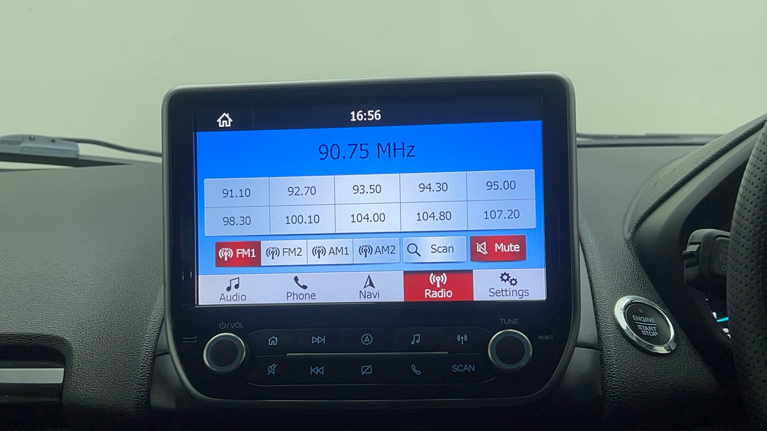 Used 2019 Ford EcoSport Titanium + 1.5L Ti-VCT AT Petrol Automatic top_features Touch screen infotainment system