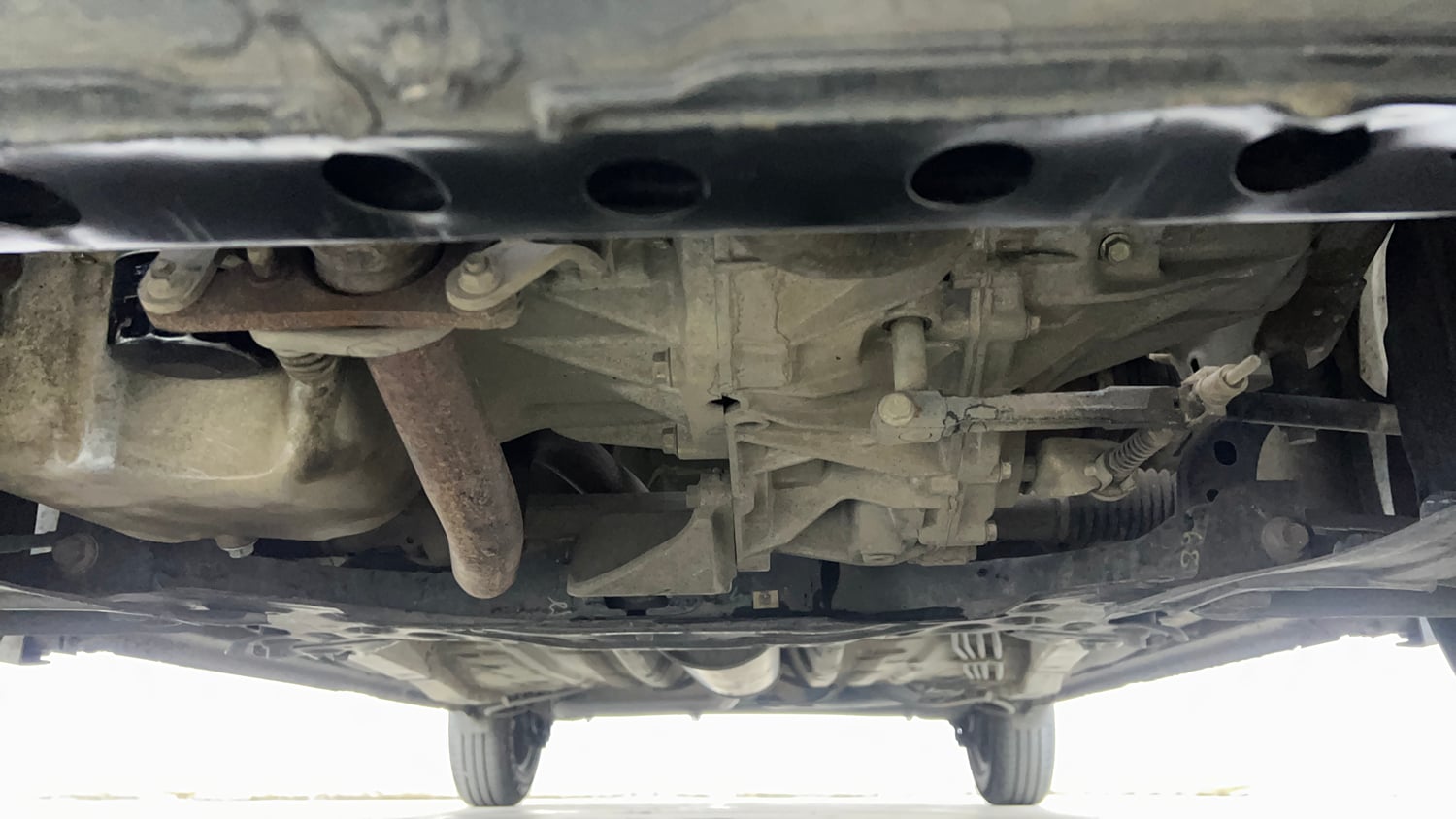 Used 2024 Maruti Suzuki Wagon R ZXI 1.2 Petrol Manual extra FRONT LEFT UNDERBODY VIEW
