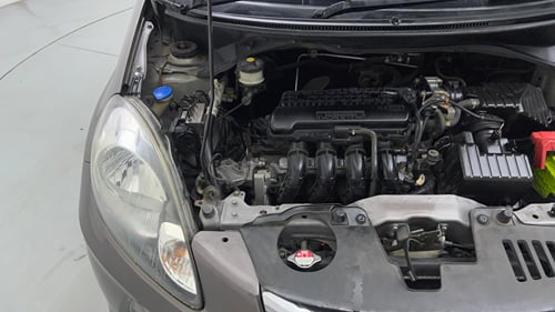 Used 2014 Honda Amaze 1.2 VX AT i-VTEC Petrol Automatic engine ENGINE RIGHT SIDE VIEW