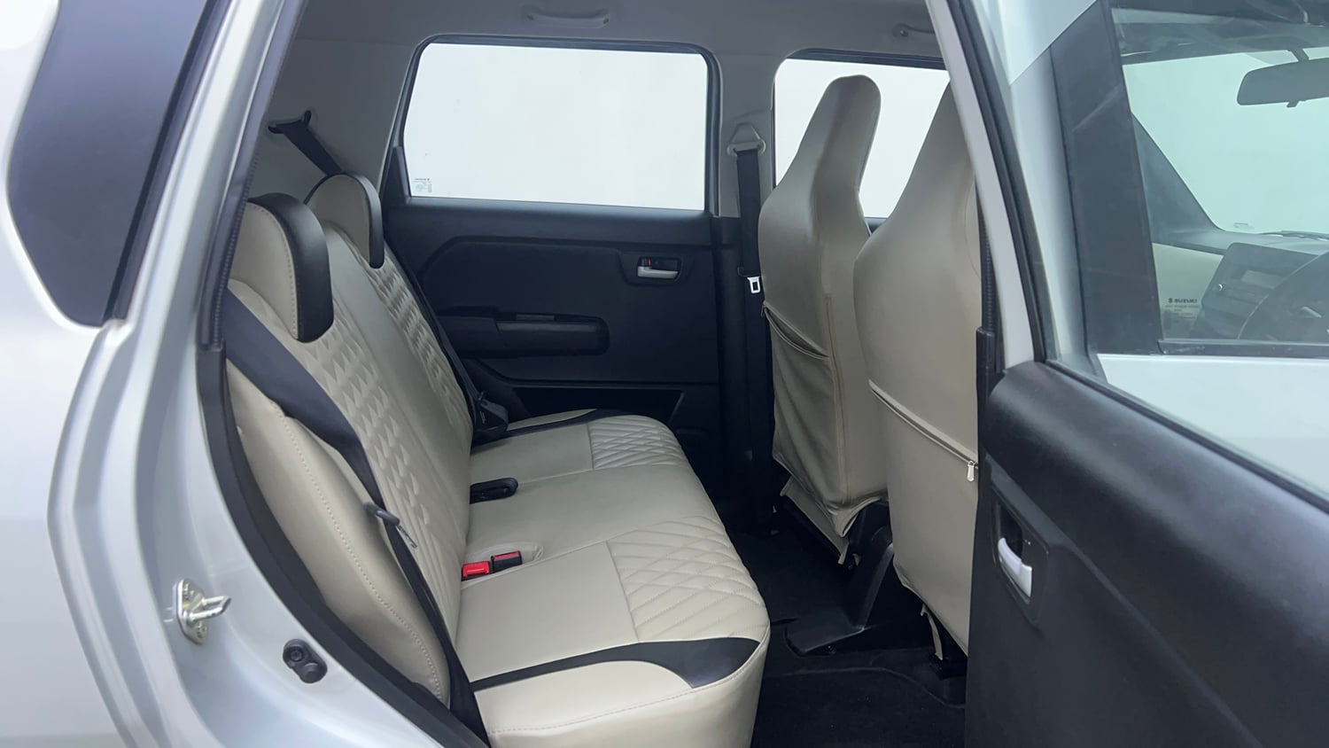 Used 2024 Maruti Suzuki Wagon R ZXI 1.2 Petrol Manual interior RIGHT SIDE REAR DOOR CABIN VIEW