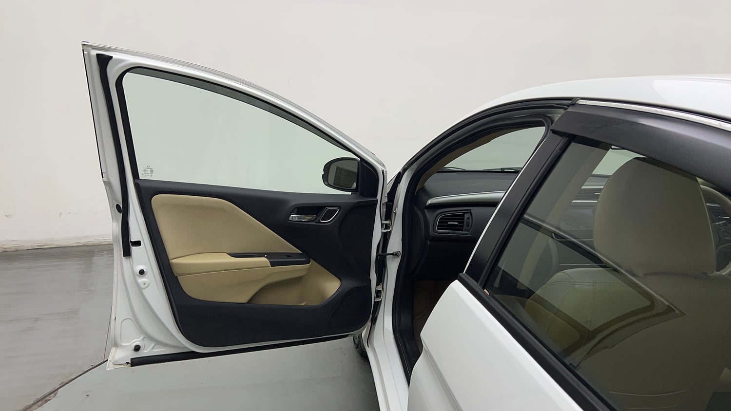 Used 2022 Honda City 4th Generation V Petrol Petrol Manual interior LEFT FRONT DOOR OPEN VIEW