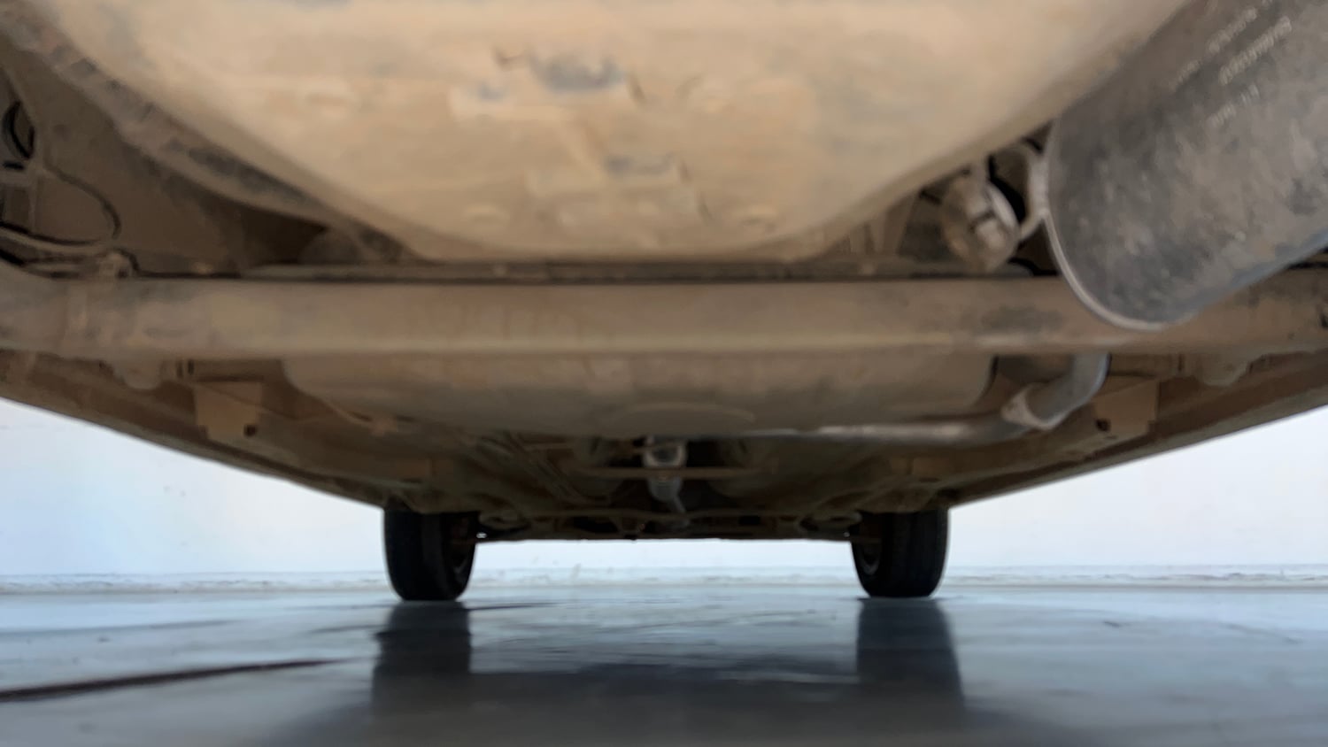 Used 2020 Tata Tiago XZ Plus Petrol Manual extra REAR UNDERBODY VIEW (TAKEN FROM REAR)