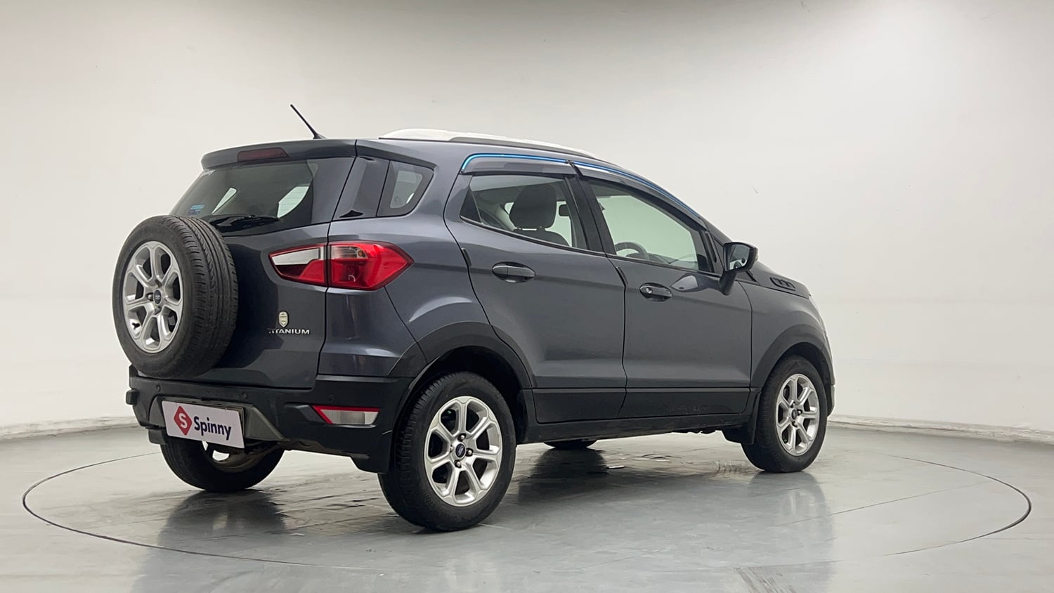 Used 2019 Ford EcoSport Titanium + 1.5L Ti-VCT AT Petrol Automatic exterior RIGHT REAR CORNER VIEW