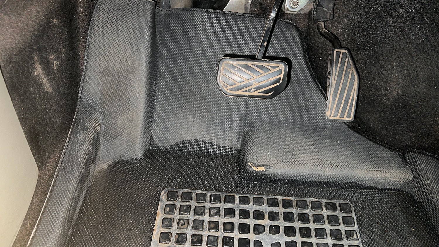 Used 2019 Maruti Suzuki Wagon R ZXi 1.2 AMT Petrol Automatic interior PEDALS VIEW