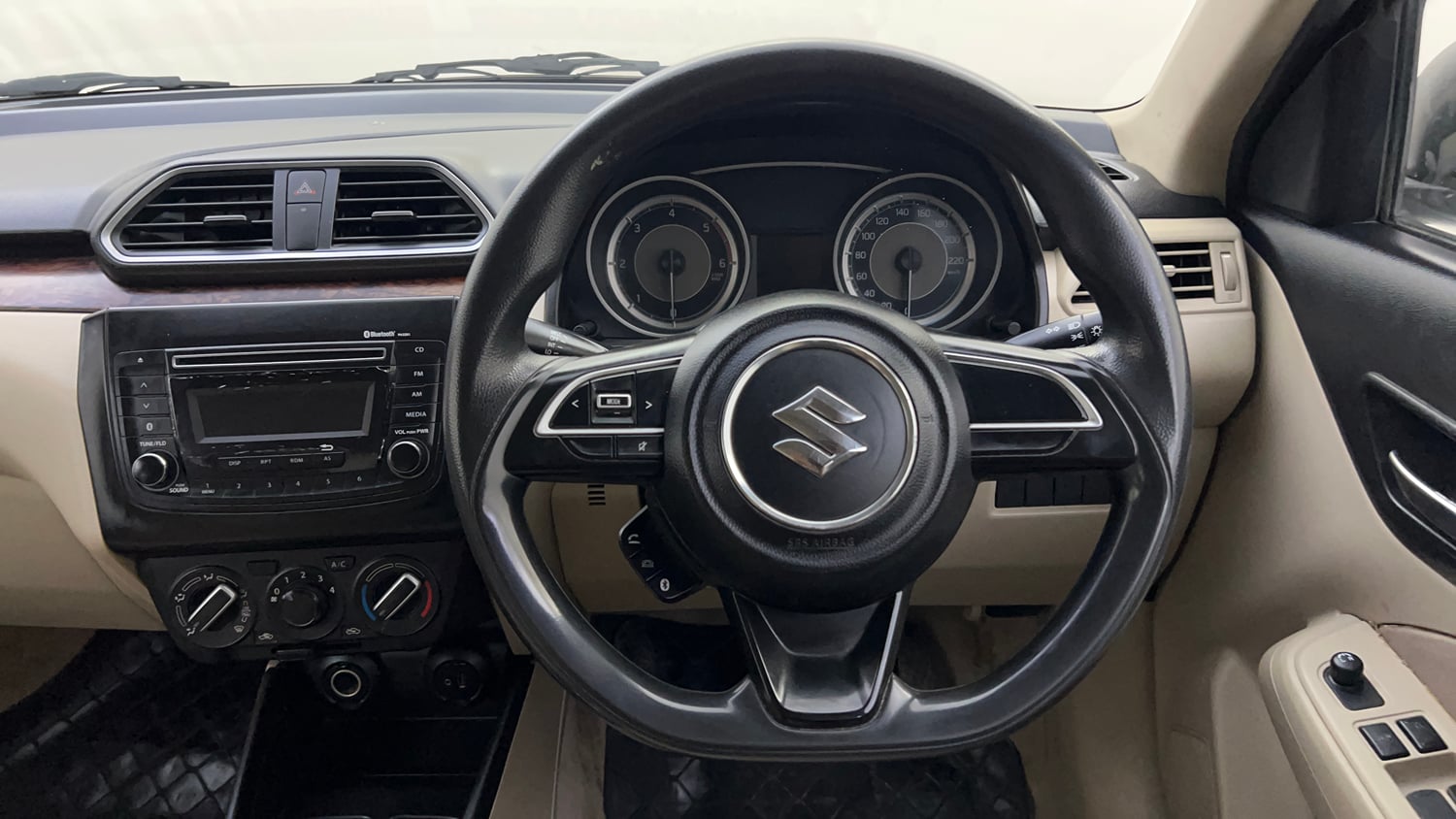 Used 2017 Maruti Suzuki Dzire VDi AMT Diesel Automatic interior STEERING VIEW