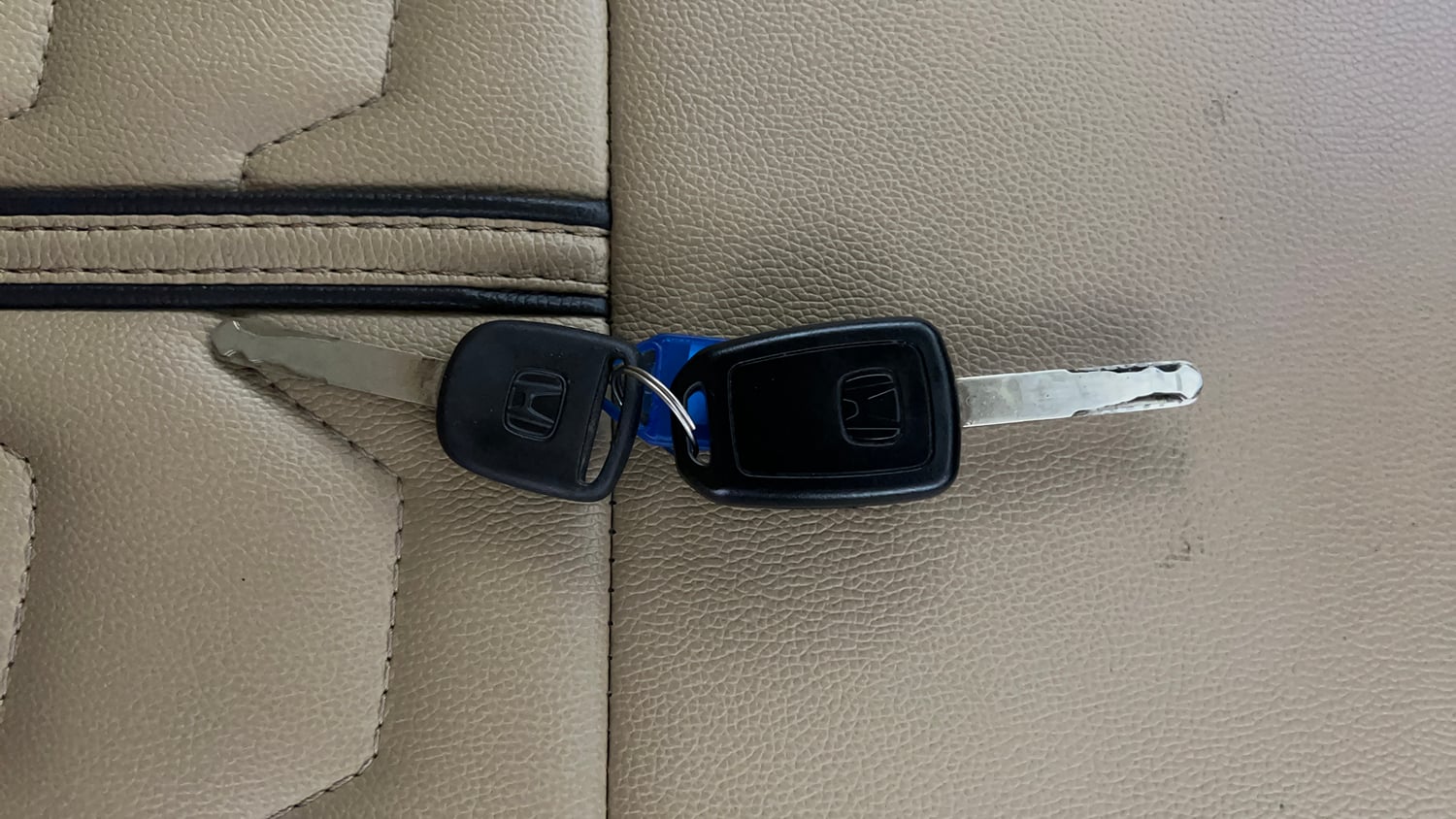 Used 2016 Honda Jazz V Petrol Petrol Manual extra CAR KEY VIEW