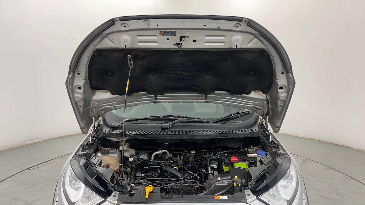 Used 2021 Ford EcoSport Titanium Plus 1.5L Ti-VCT AT Petrol Automatic engine ENGINE & BONNET OPEN FRONT VIEW