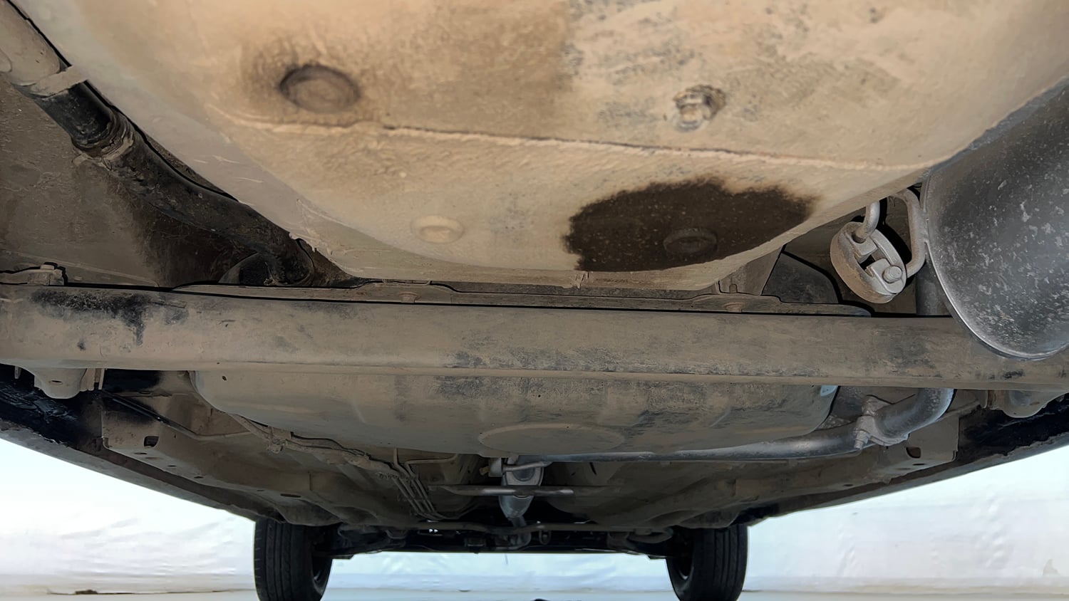 Used 2018 Tata Tiago Revotron XT Petrol Manual extra REAR UNDERBODY VIEW (TAKEN FROM REAR)