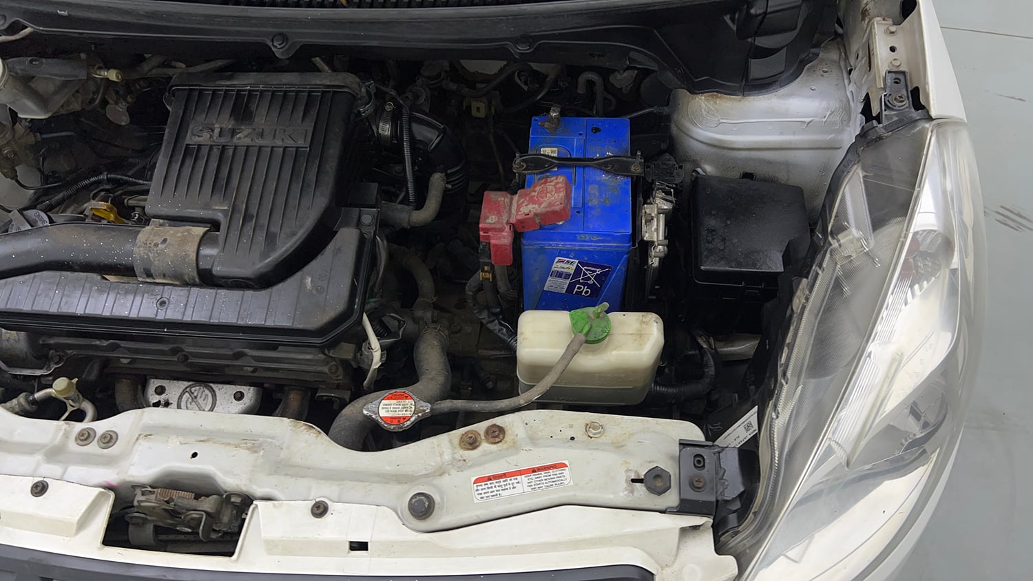 Used 2013 Maruti Suzuki Ertiga Vxi Petrol Manual engine ENGINE LEFT SIDE VIEW