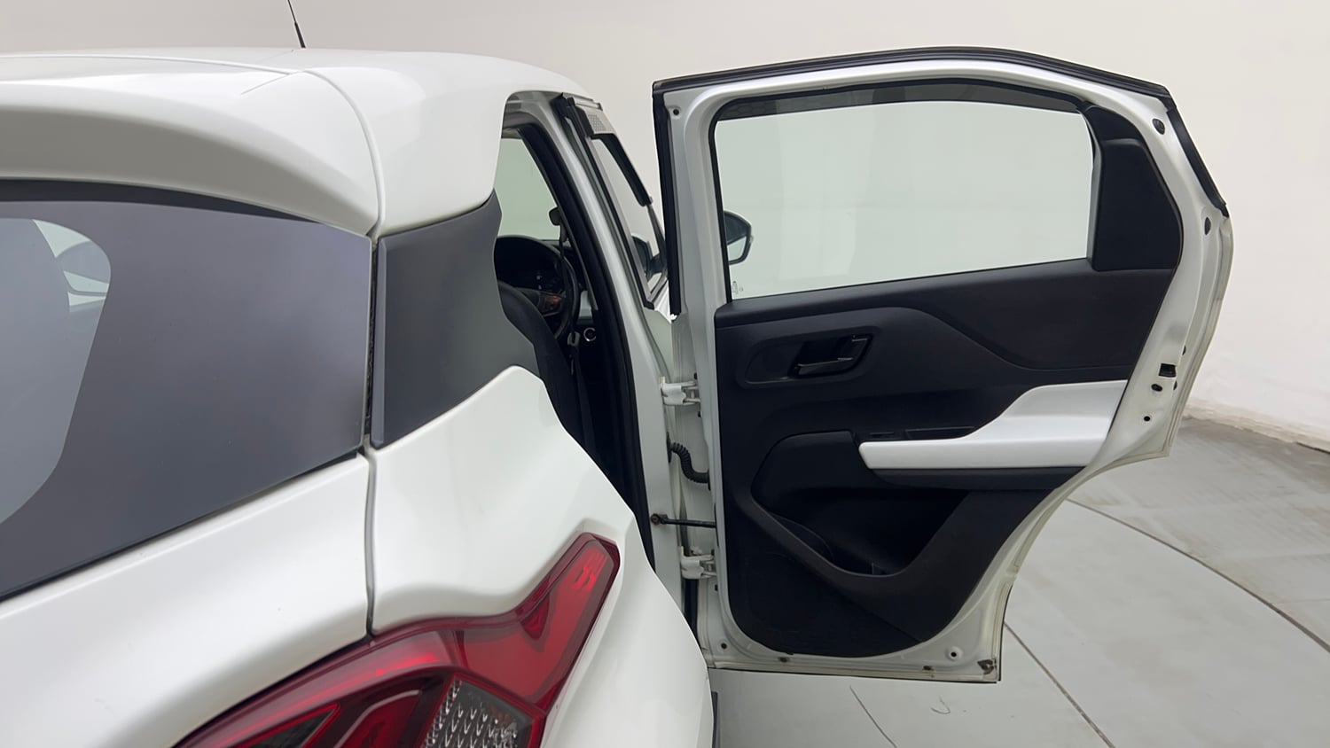 Used 2022 Tata Punch Accomplished Dazzle Pack MT Petrol Manual interior RIGHT REAR DOOR OPEN VIEW