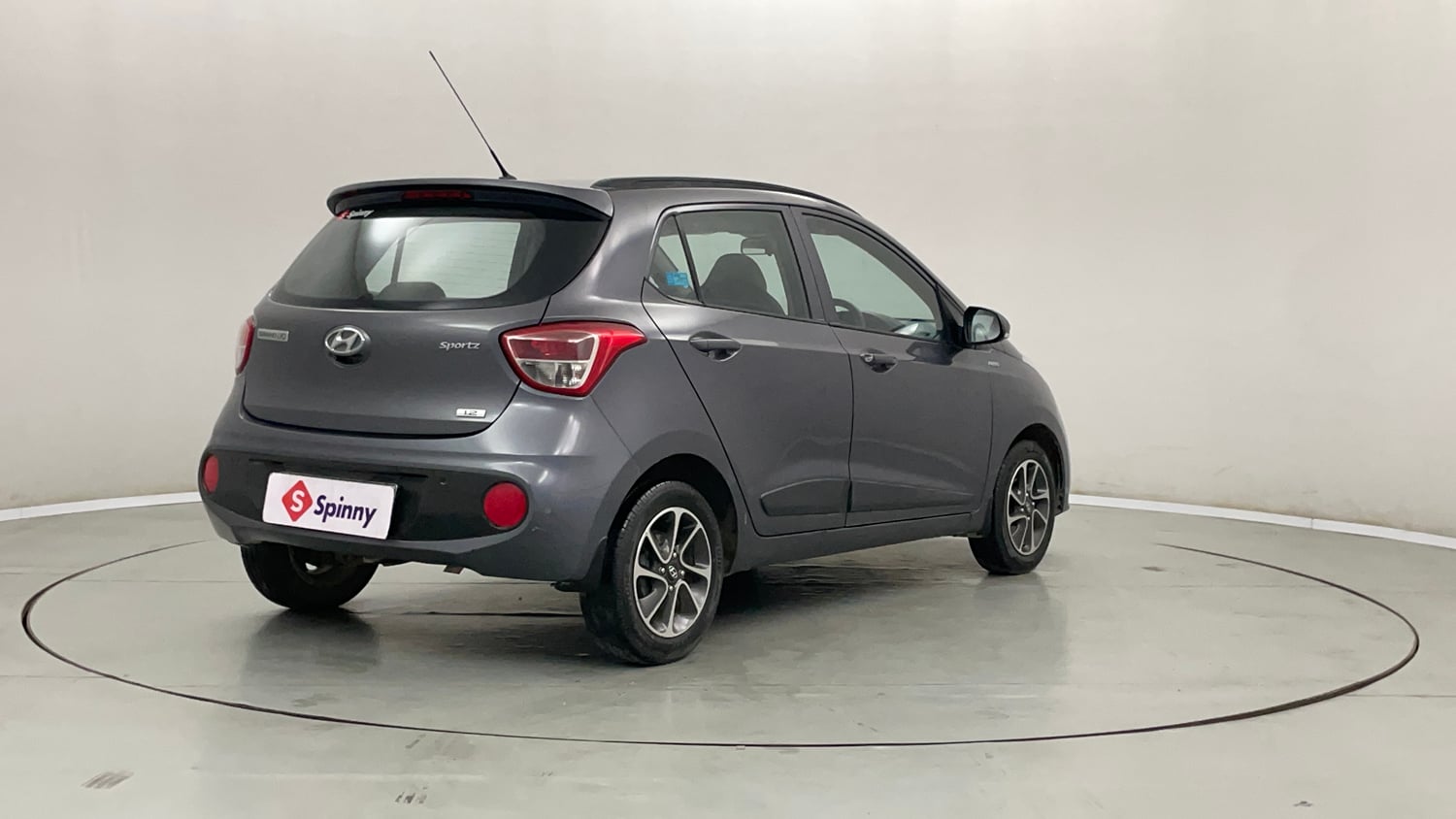 Used 2019 Hyundai Grand i10 Sportz AT 1.2 Kappa VTVT Petrol Automatic exterior RIGHT REAR CORNER VIEW