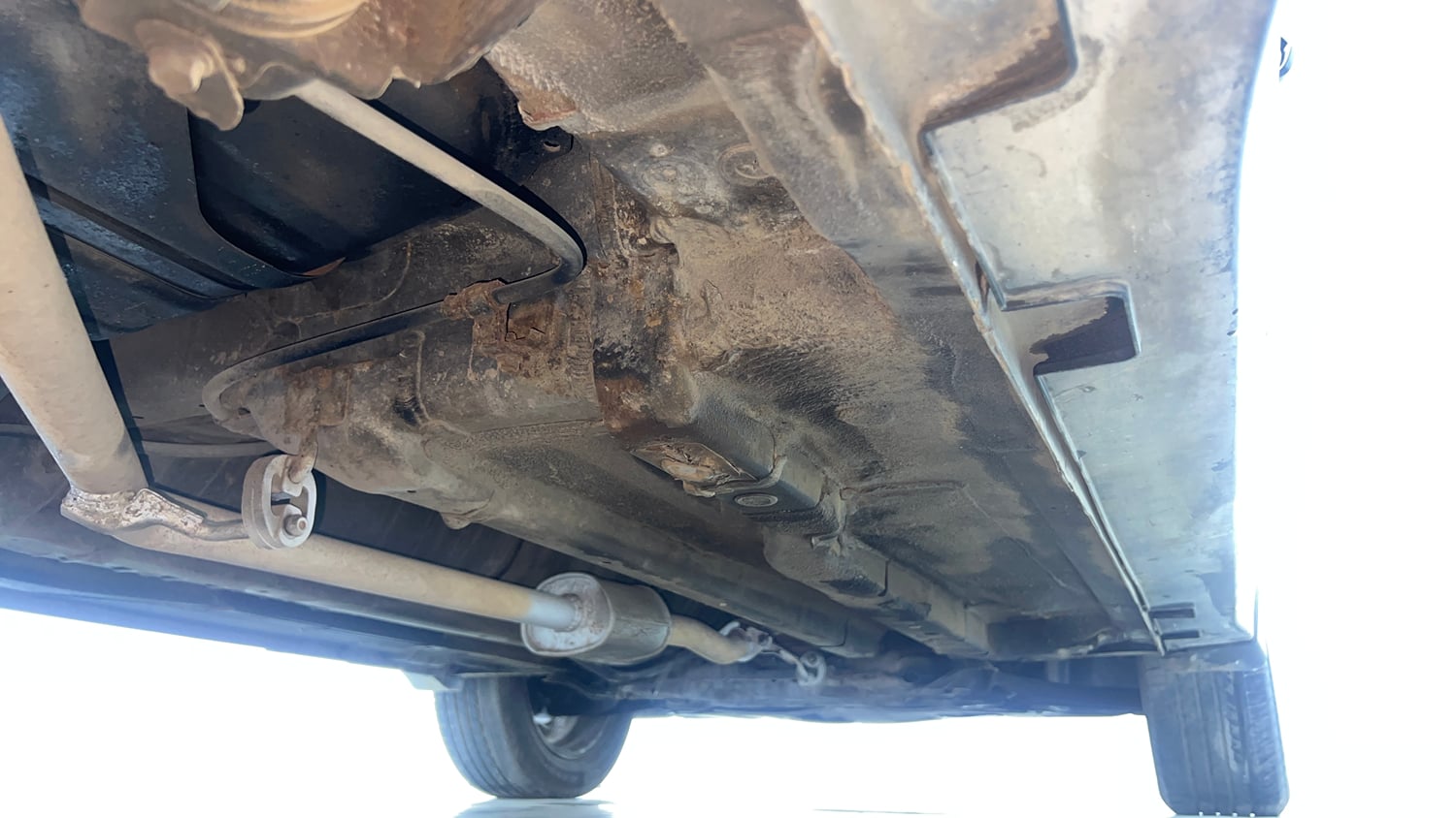 Used 2017 Hyundai Creta 1.6 SX Plus AT Petrol Petrol Automatic extra REAR RIGHT UNDERBODY VIEW