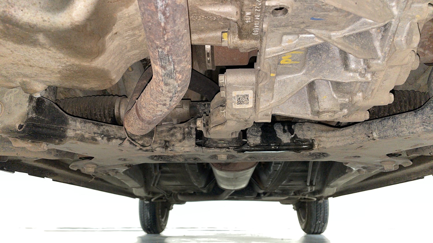 Used 2022 Maruti Suzuki S-Presso VXi (O) AMT Petrol Automatic extra FRONT LEFT UNDERBODY VIEW