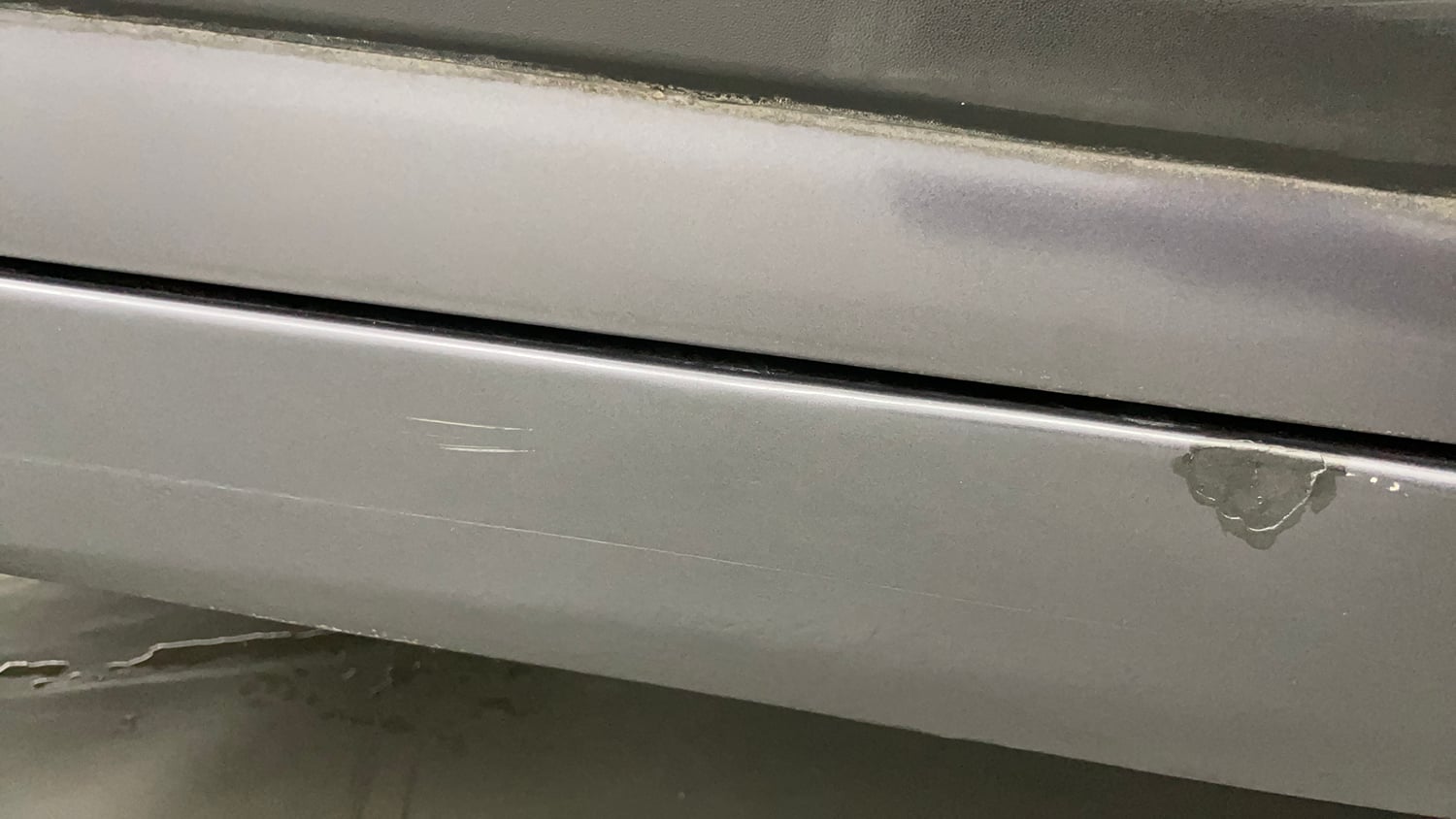 Used 2019 Hyundai Grand i10 Sportz AT 1.2 Kappa VTVT Petrol Automatic dents MINOR SCRATCH