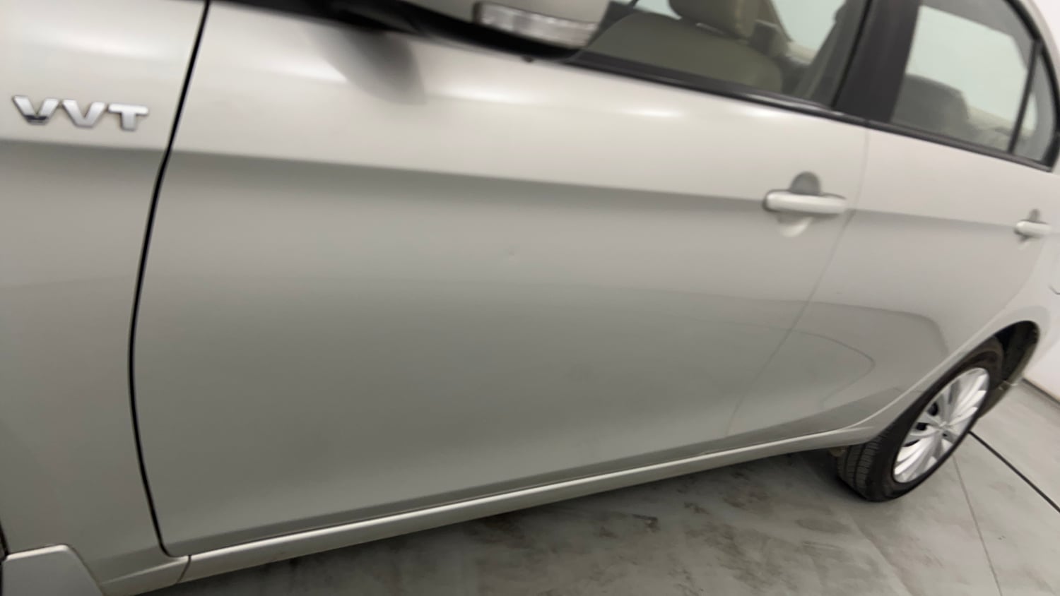 Used 2015 Maruti Suzuki Ciaz VXi+ Petrol Manual dents MINOR SCRATCH