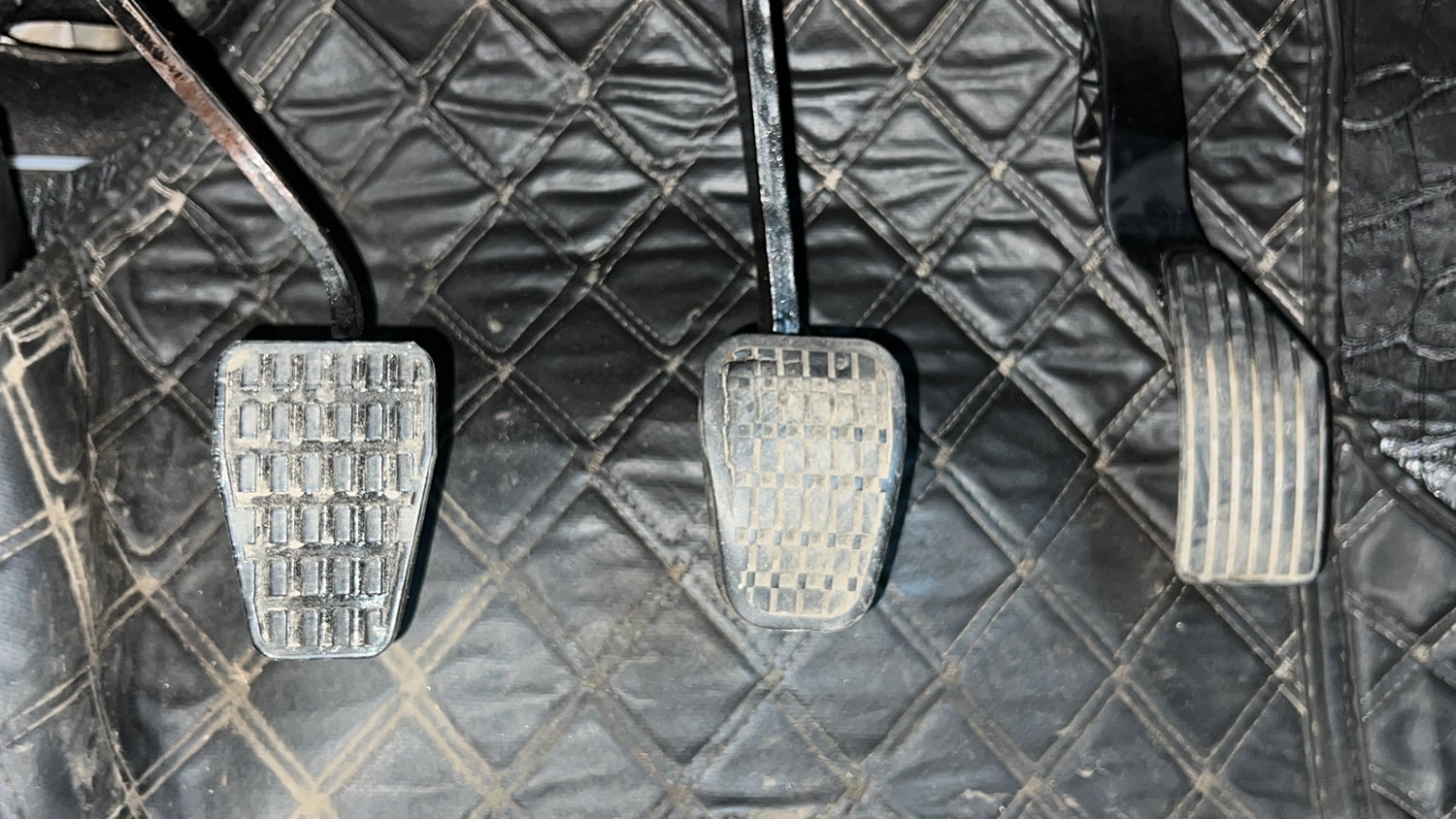 Used 2023 Tata Punch Pure iCNG Cng Manual interior PEDALS VIEW