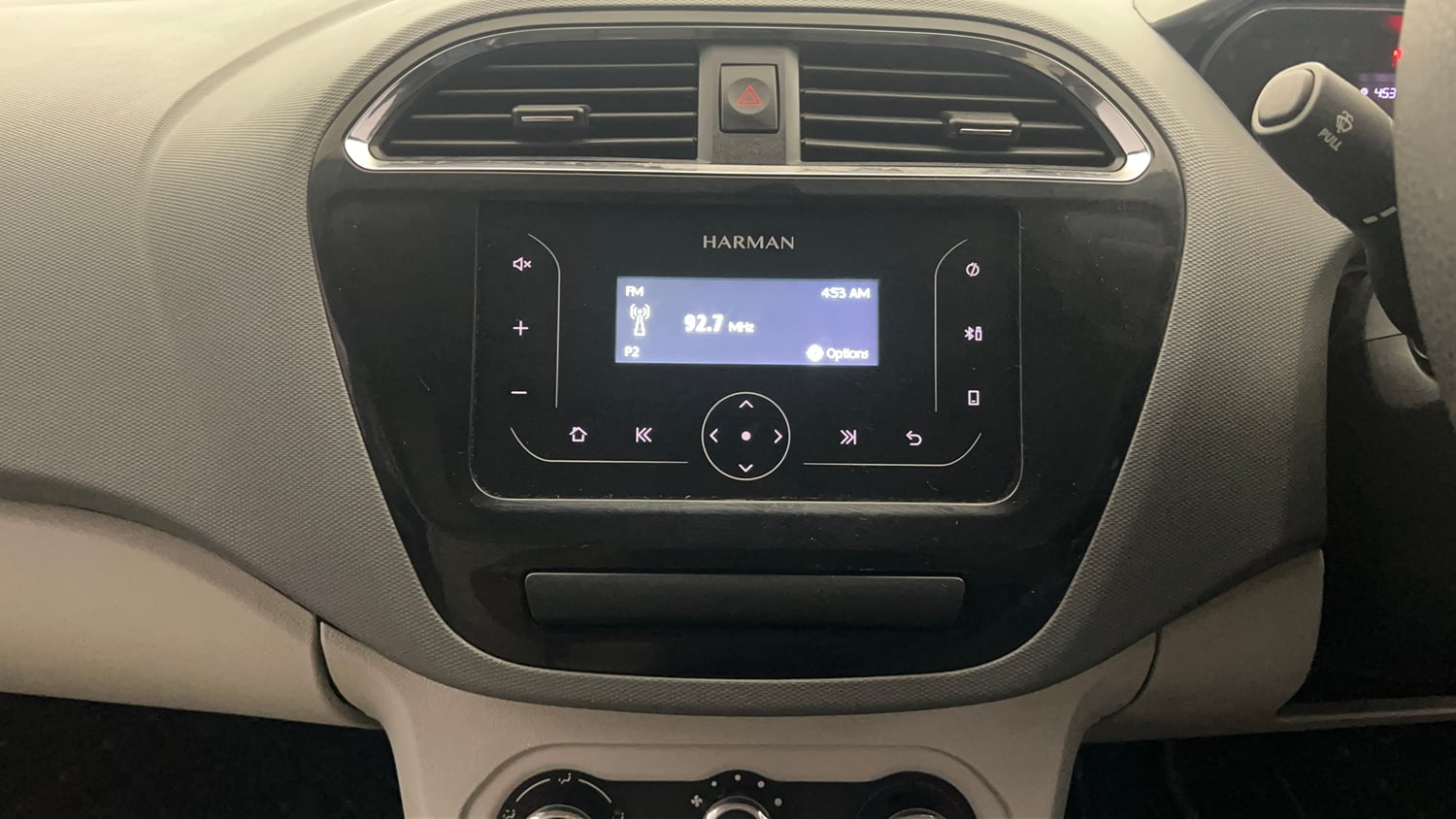 Used 2025 Tata Tiago XM Petrol Manual interior MUSIC SYSTEM & AC CONTROL VIEW