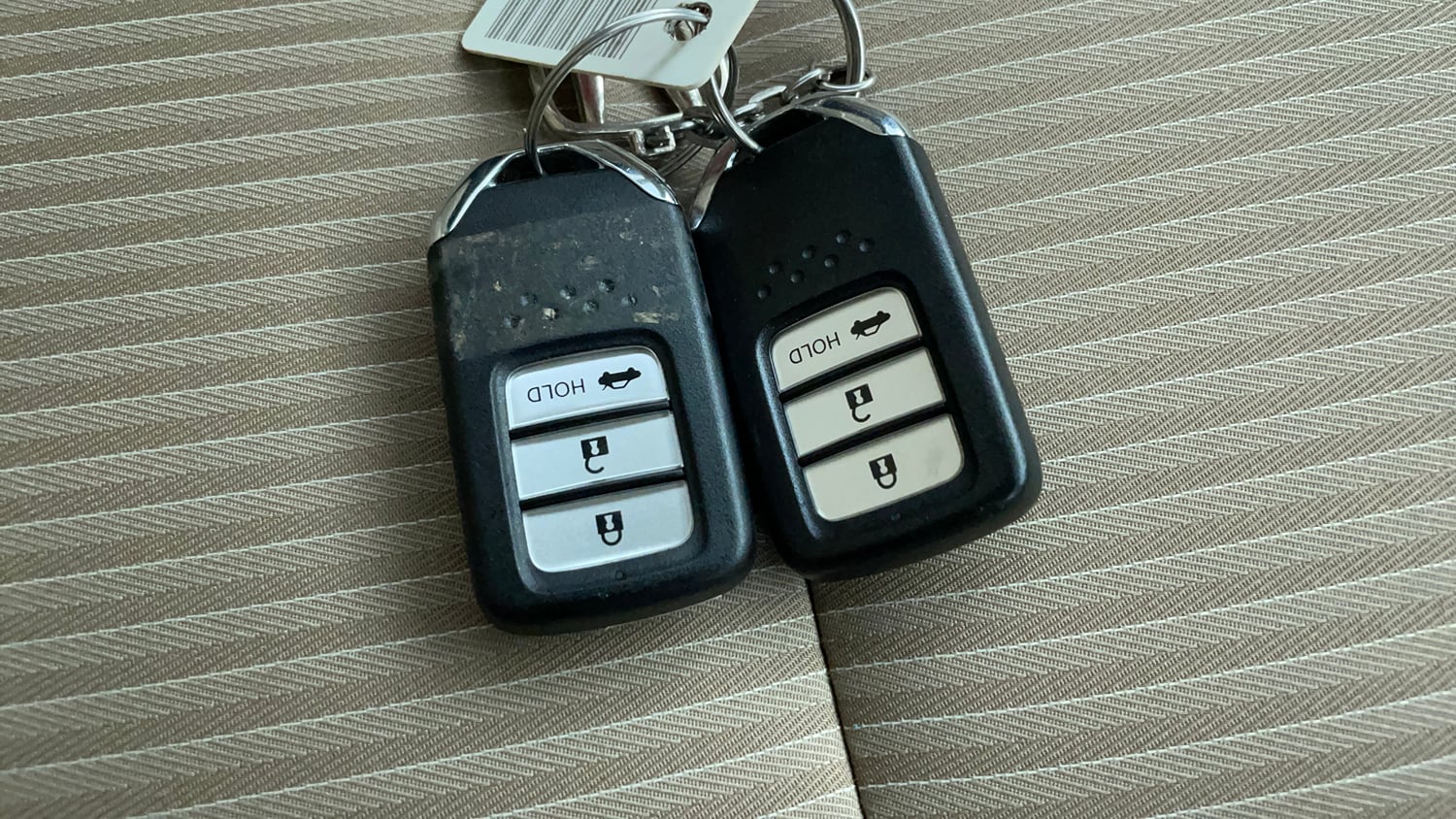 Used 2020 Honda Amaze 1.2 V MT Petrol Petrol Manual extra CAR KEY VIEW