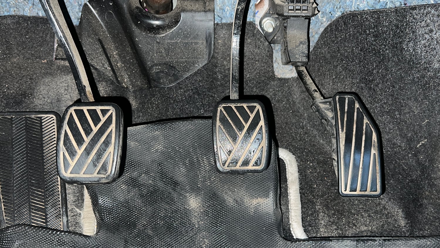 Used 2023 Maruti Suzuki Fronx Delta Plus 1.2L MT Petrol Manual interior PEDALS VIEW
