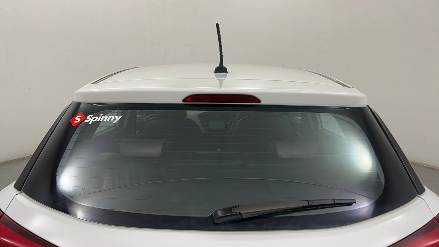 Used 2018 Hyundai Elite i20 Asta 1.2 (O) Petrol Manual exterior BACK WINDSHIELD VIEW