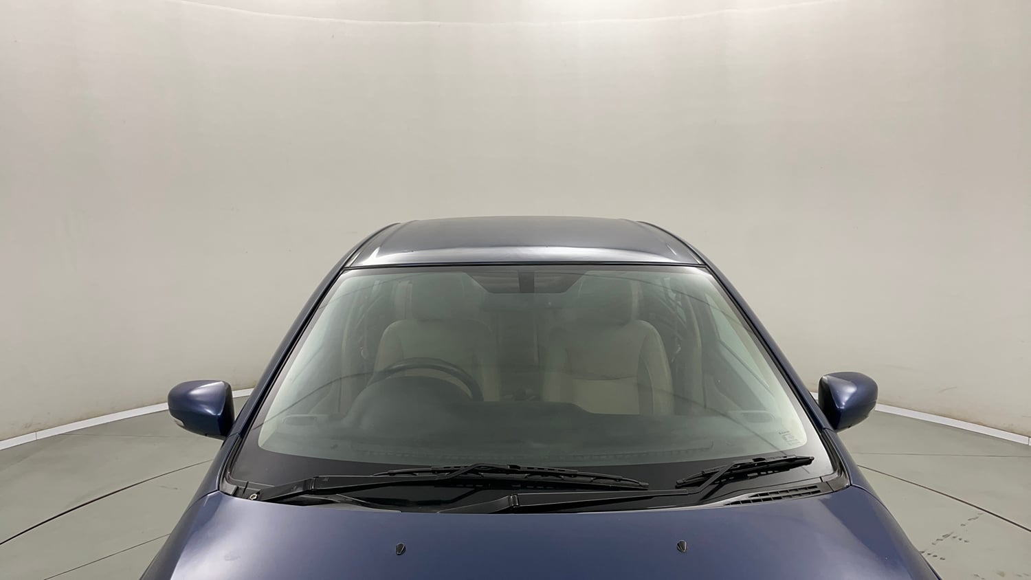Used 2017 Maruti Suzuki Ciaz Alpha 1.4 MT Petrol Manual exterior FRONT WINDSHIELD VIEW