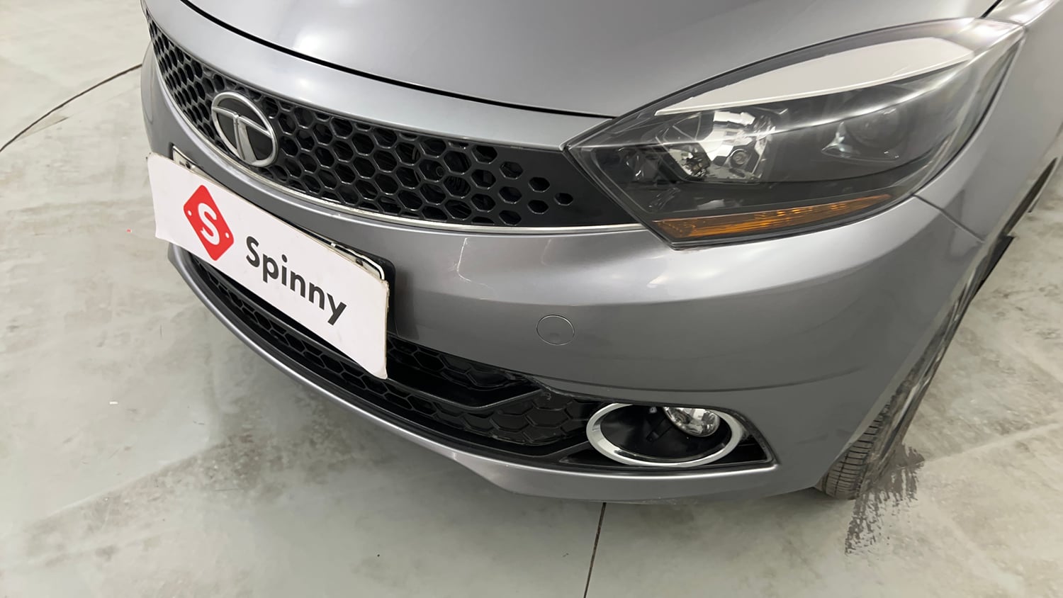 Used 2019 Tata Tiago Revotron XZA Plus Petrol Automatic dents MINOR SCRATCH