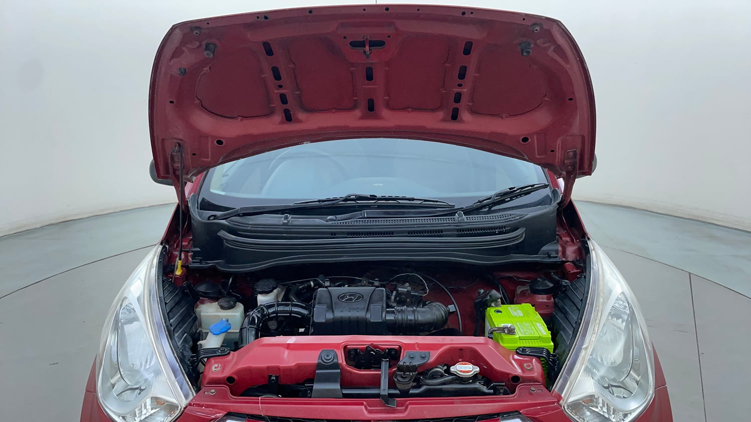 Used 2016 Hyundai Eon Magna + Petrol Manual engine ENGINE & BONNET OPEN FRONT VIEW