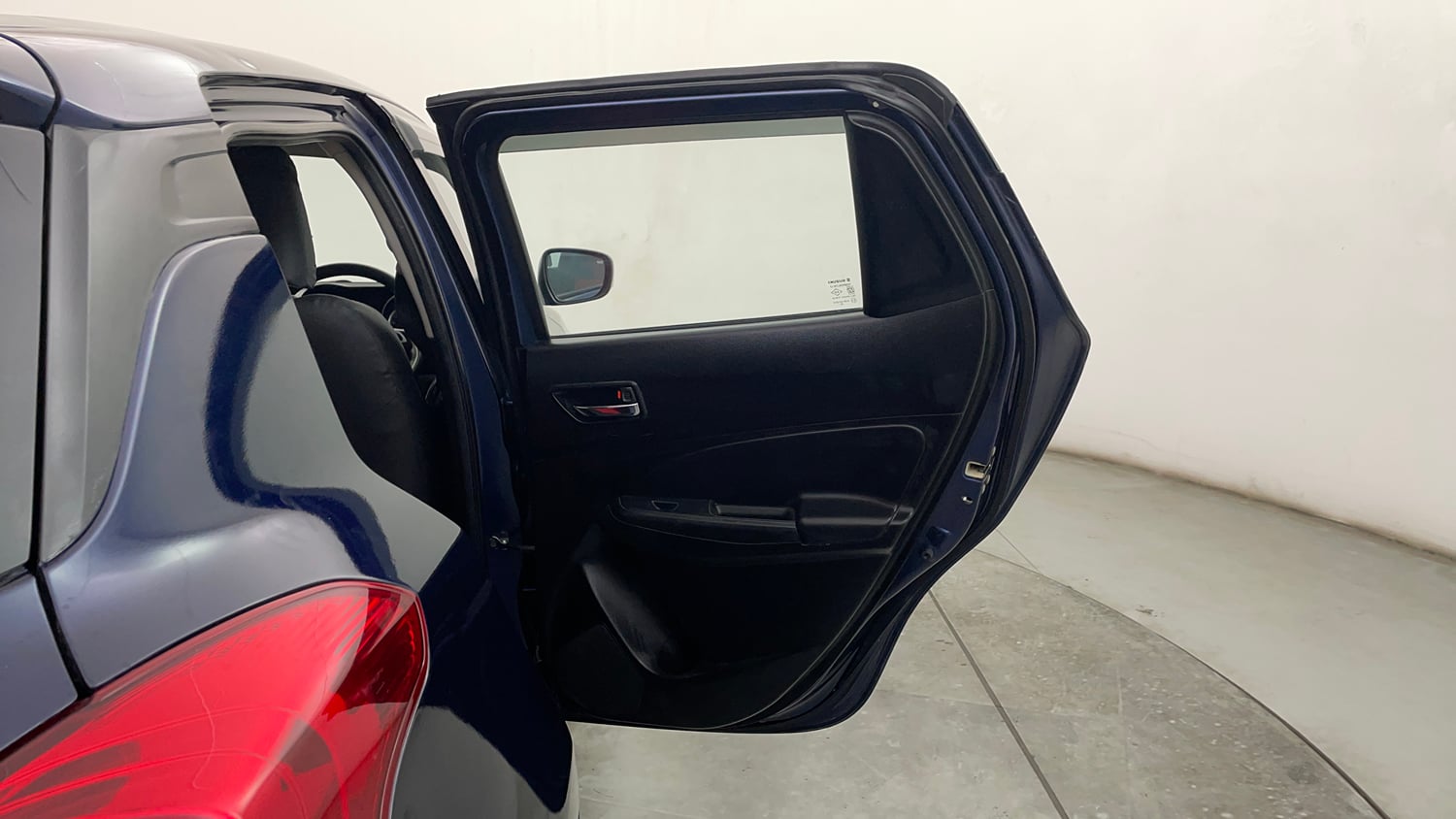 Used 2018 Maruti Suzuki Swift ZXi Plus Petrol Manual interior RIGHT REAR DOOR OPEN VIEW