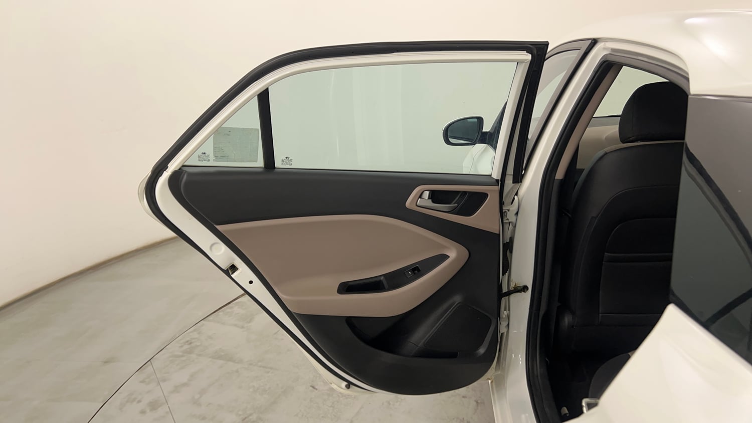 Used 2018 Hyundai Elite i20 Asta 1.2 Petrol Manual interior LEFT REAR DOOR OPEN VIEW
