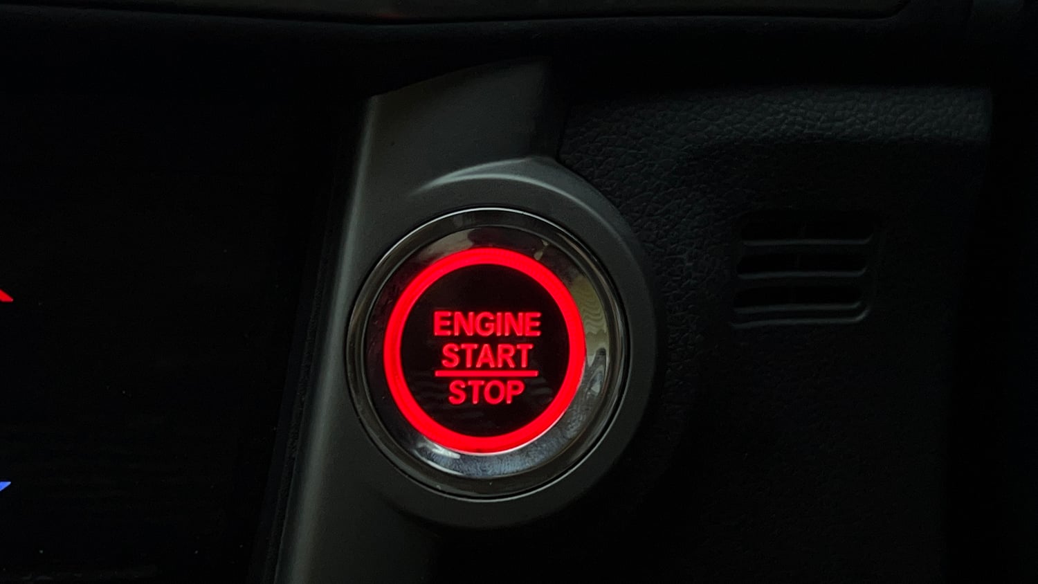 Used 2022 Honda City 4th Generation V Petrol Petrol Manual top_features Keyless start